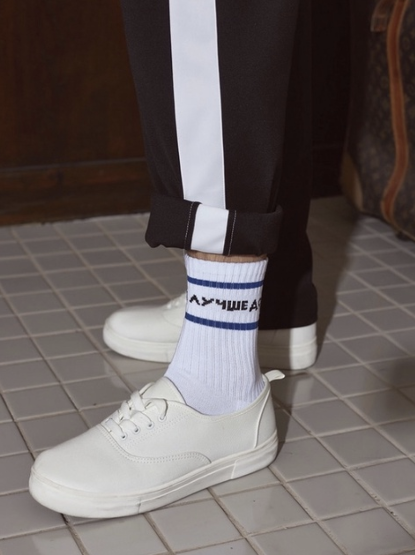 CRUMP  (SALE)（三雙一組）刺繡俄文字體設計襪款