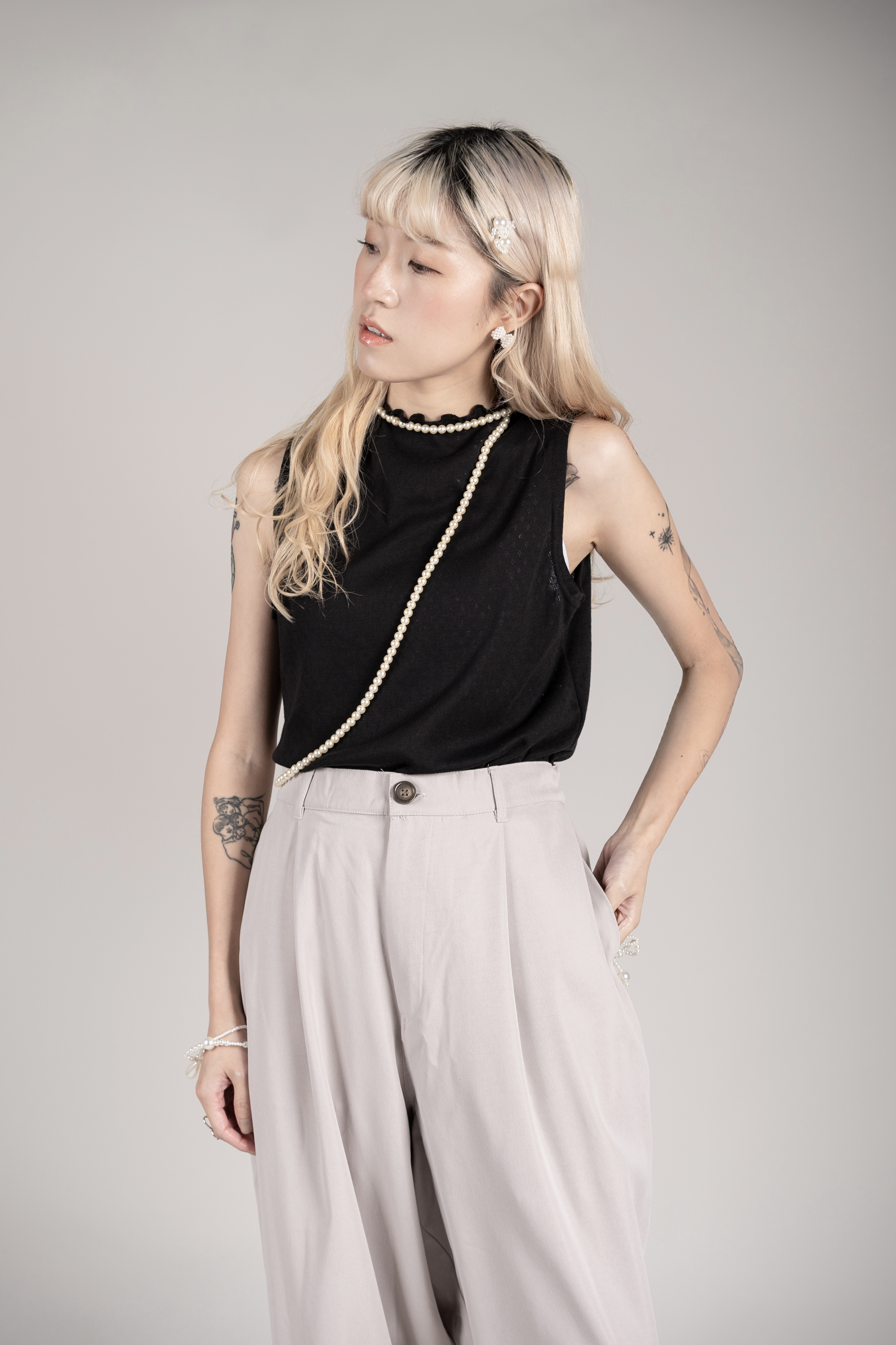 【 Kiki.co made 】木耳邊點點薄背心打底 舊版