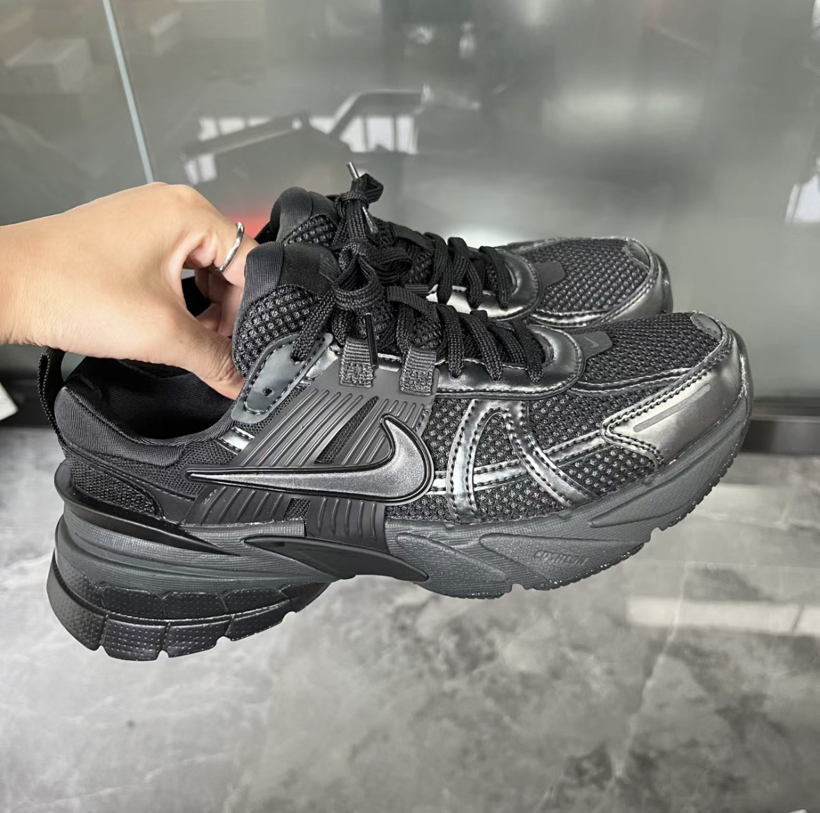 Nike V2k Run All Black 純黑 (FD0736001)