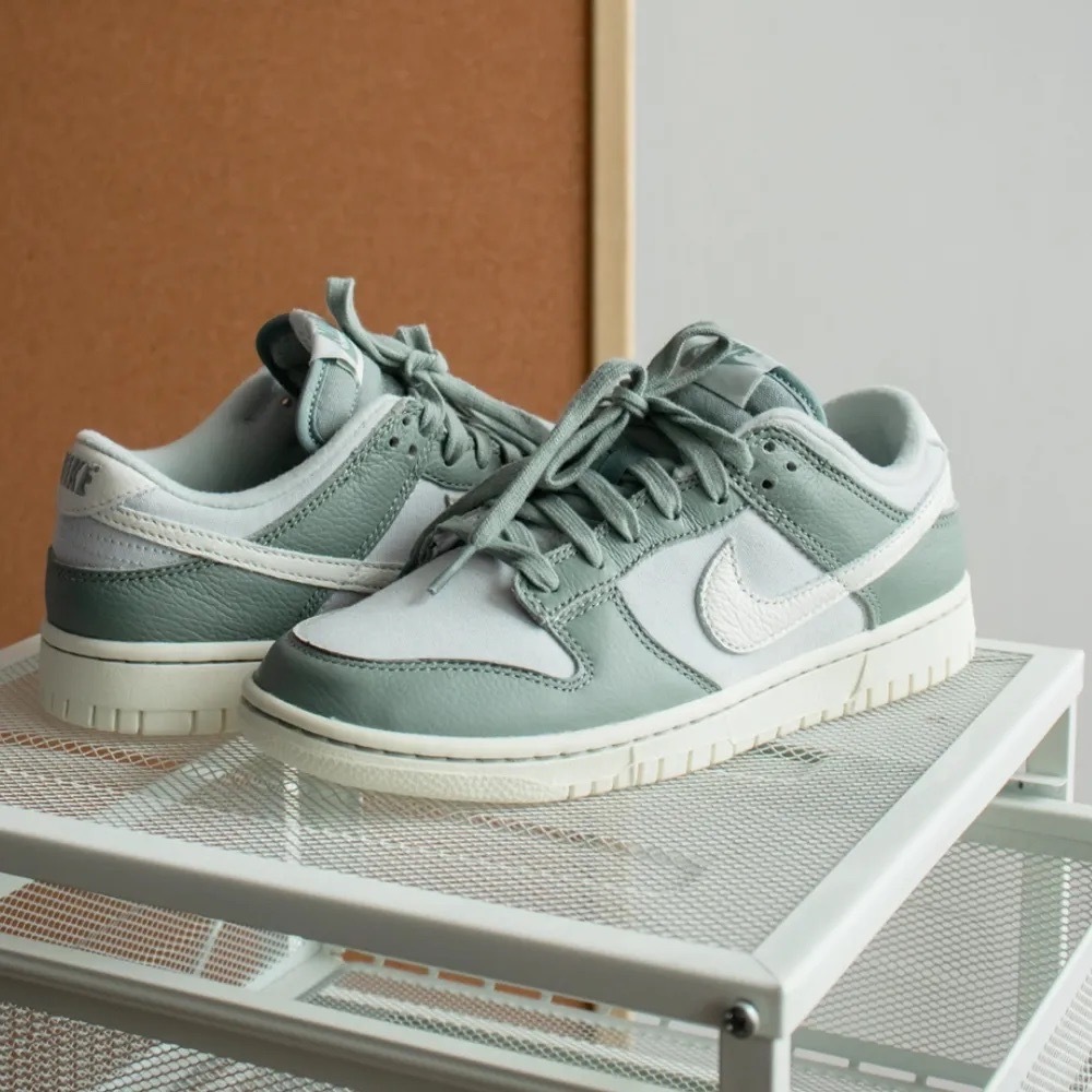 NIKE DUNK LOW Mica Green 灰綠奶油 DV7212-300