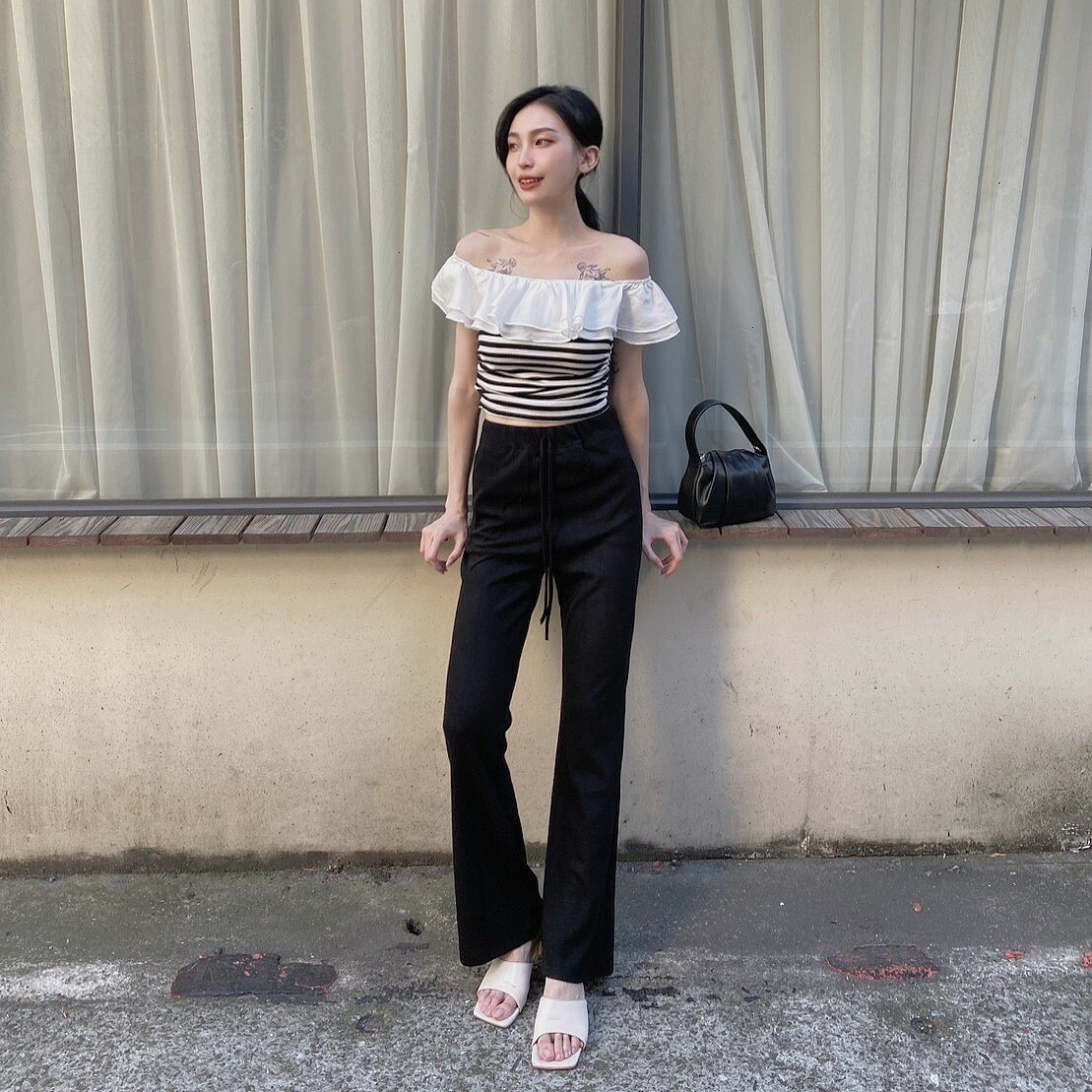 氣質荷葉一字領上衣/三色