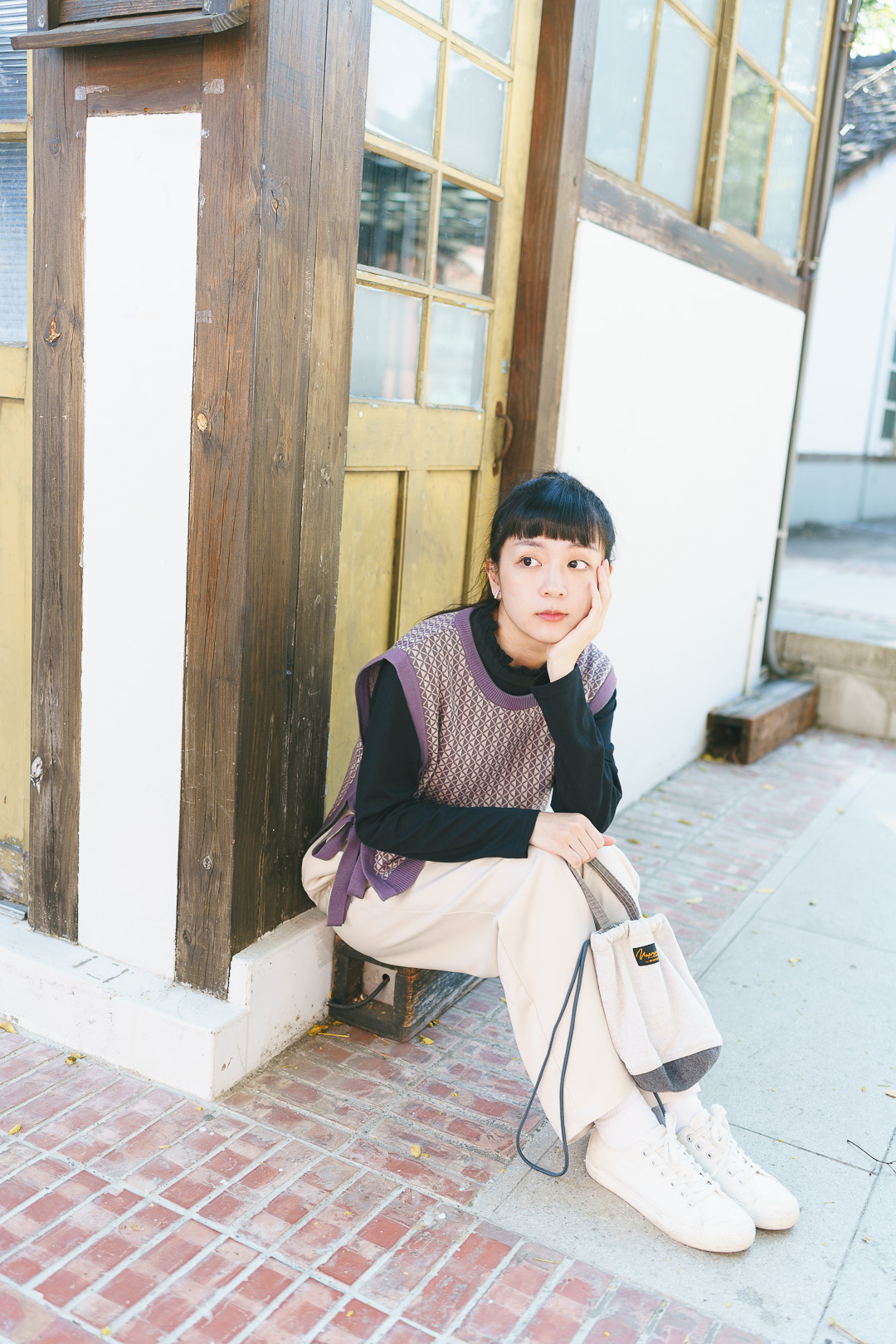 幾何圖案側綁帶背心(兩色-桔梗紫)