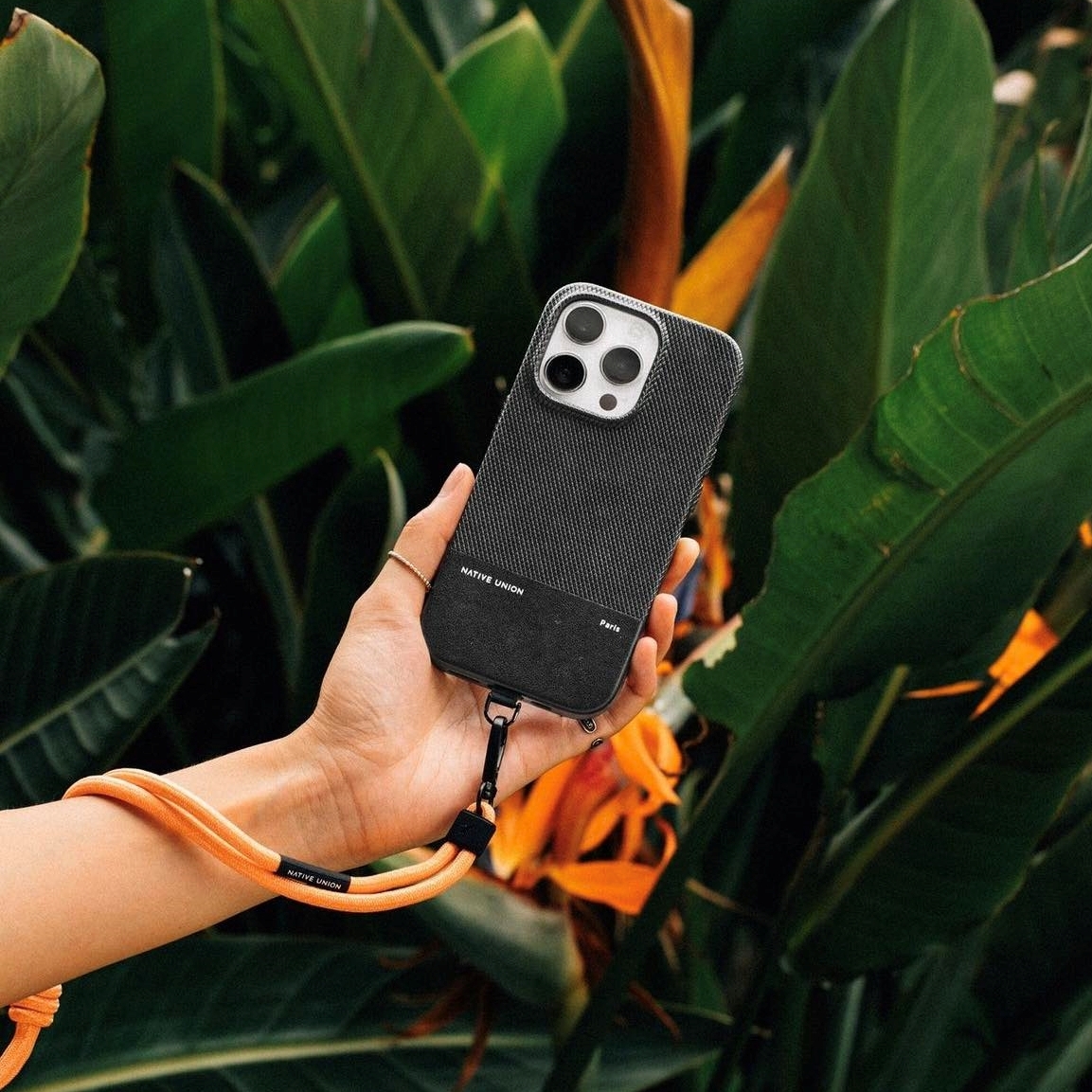 編織手腕掛繩 - 杏桃粉