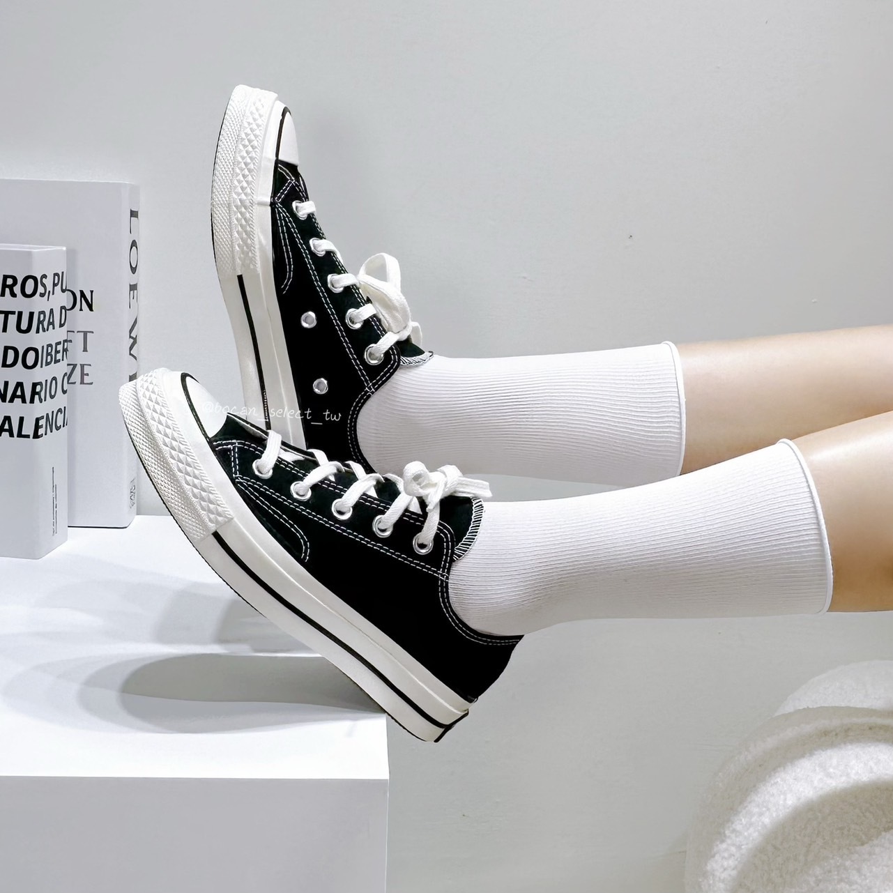 <熱銷>CONVERSE CHUCK TAYLOR 1970 帆布鞋 低筒 黑白 162058C