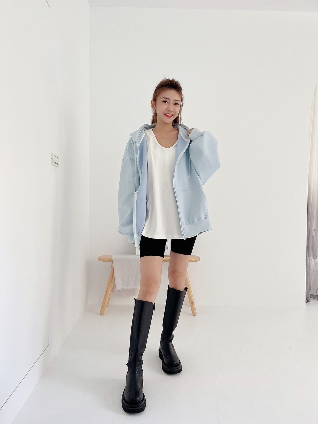 🍁09.27直播新品］💥Disney授權正版米奇］🇰🇷正韓超可愛復古印刷米奇寬鬆挺版連帽外套（顯白藍/兩色）