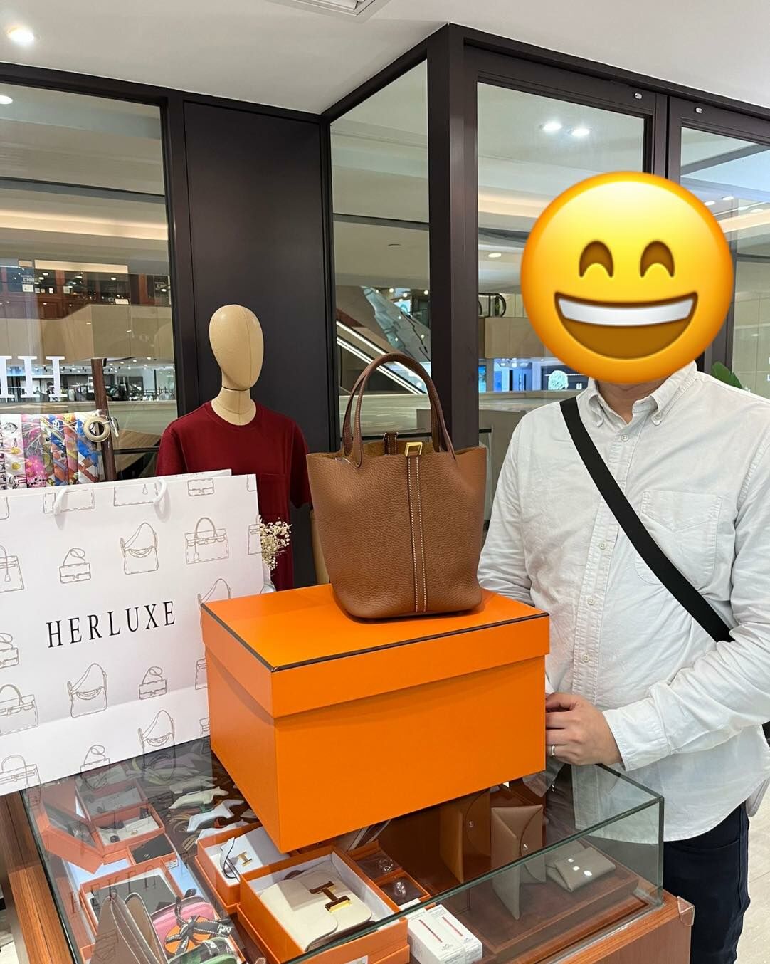 超nice先生嚟pick up P22金金😍 在網上咨詢我哋時目標明確👍 超爽快落單🥳 因為我哋真誠對待❤️ 所以能換來客人的真心信任🥰 感恩遇見每位客人🫶