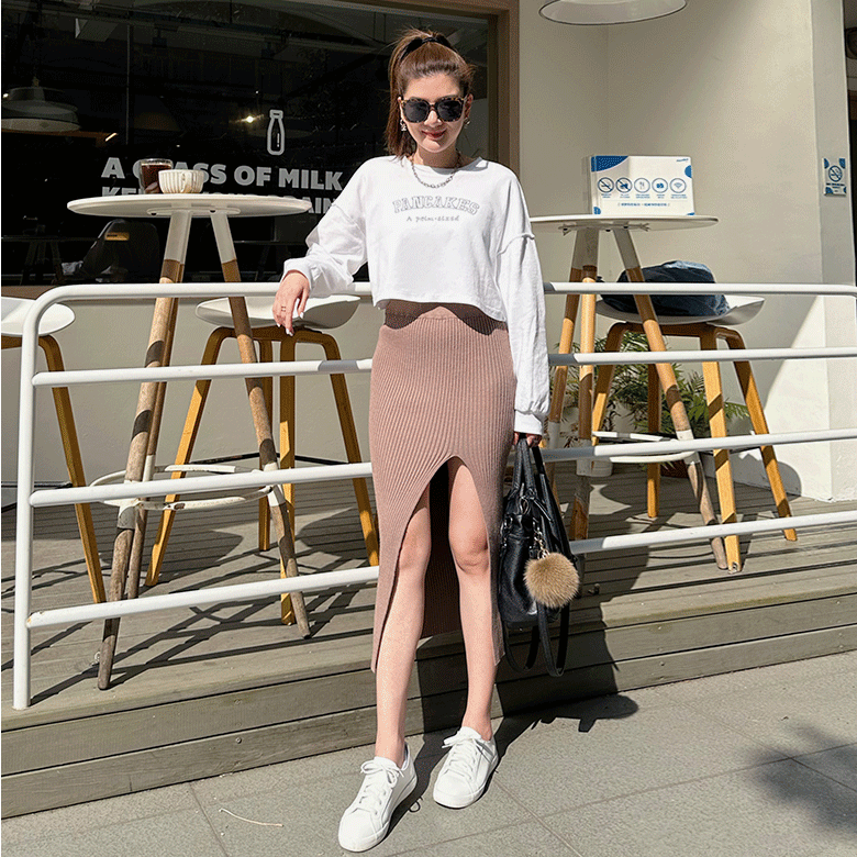 顯瘦開岔針織裙