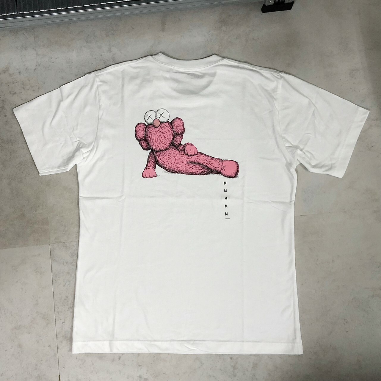 Uniqlo X Kaws UT系列聯名款 白色短袖Tee 341-467774