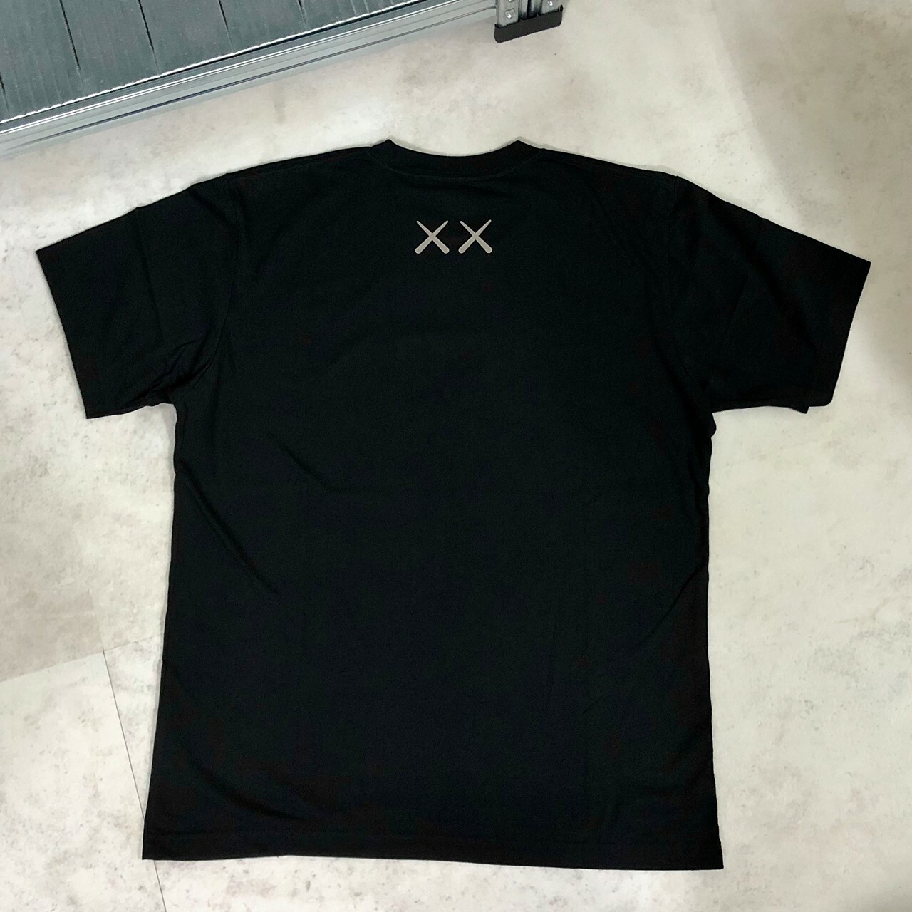 Uniqlo X Kaws UT系列聯名款 黑色短袖Tee  341-467775