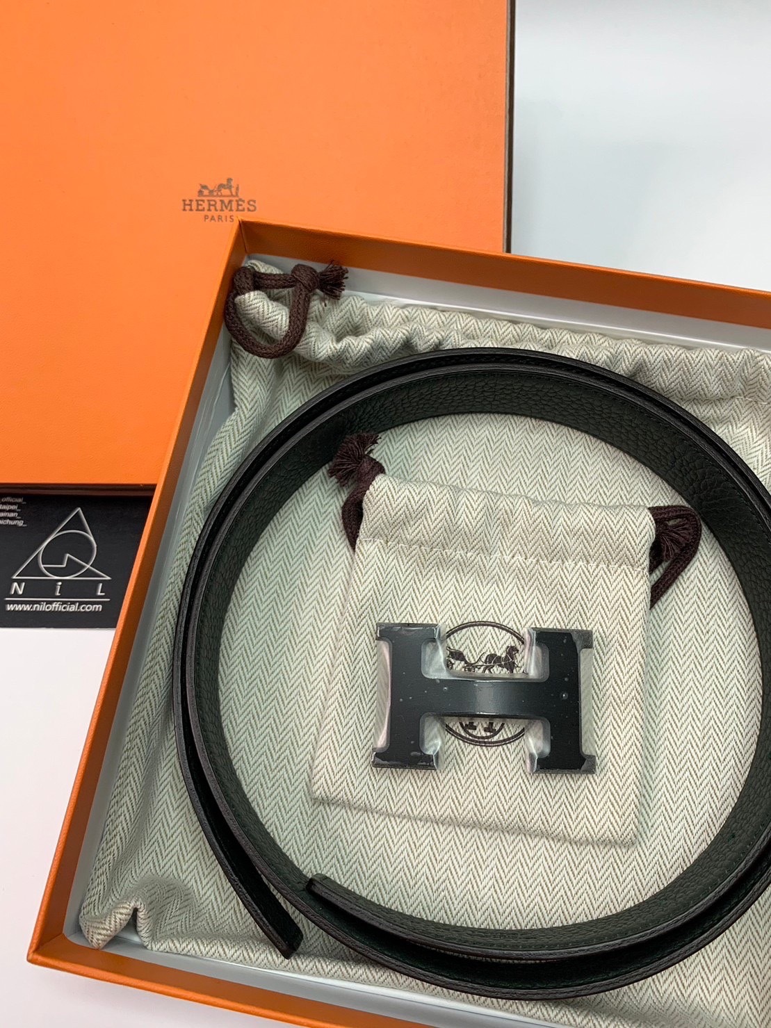 Hermes 愛馬仕 經典黑色霧面H LOGO雙面兩穿小牛皮腰帶/皮帶