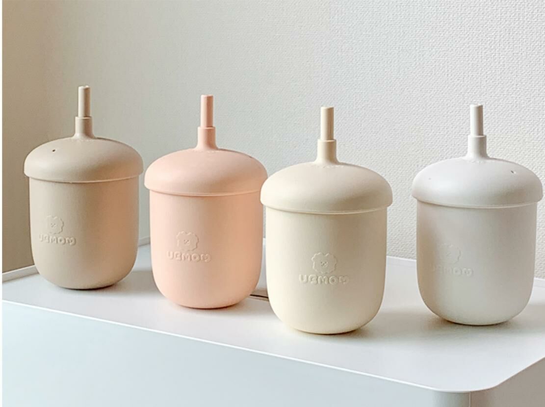 UBMOM-矽膠零食/吸管兩用杯 220ml