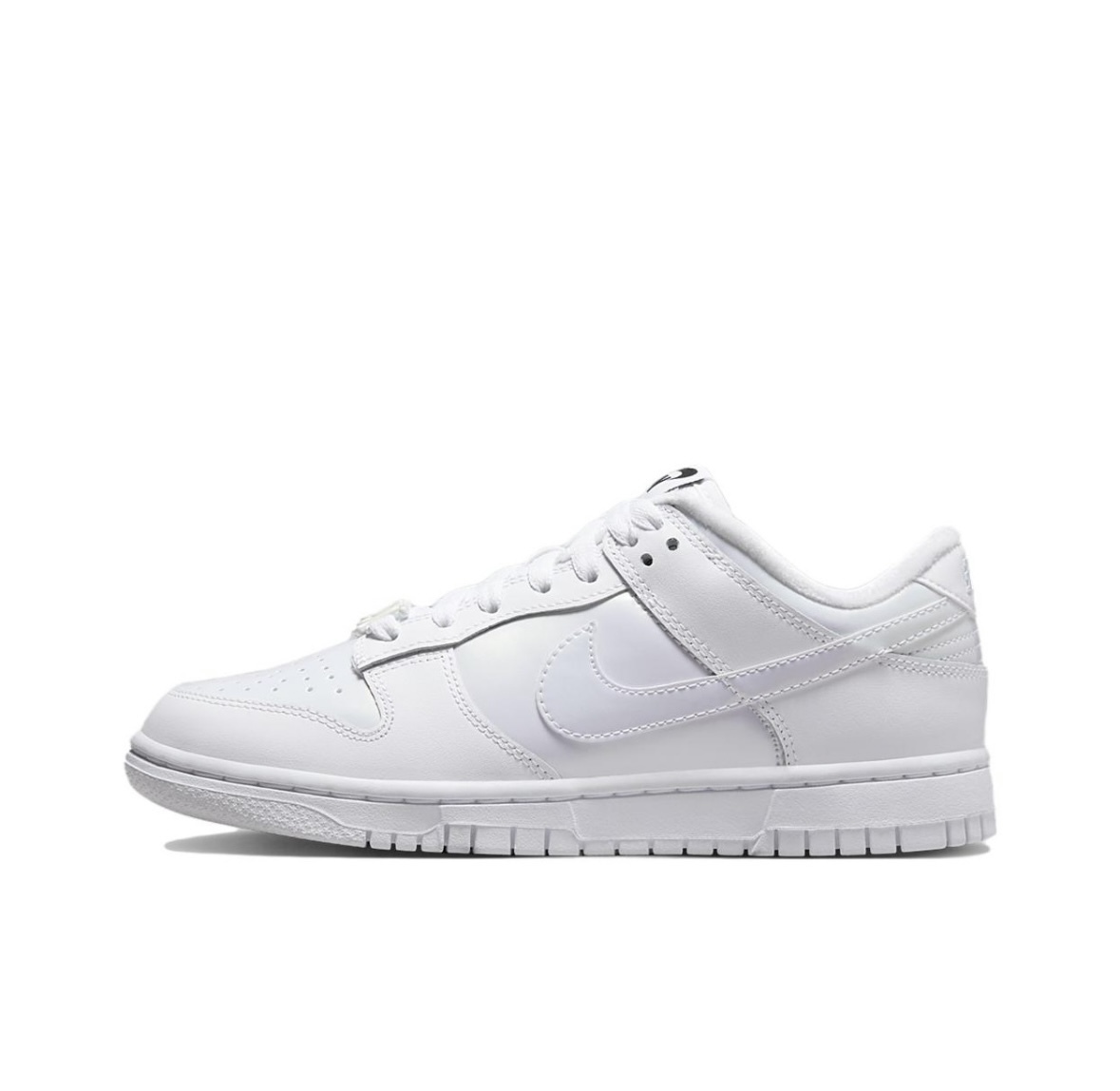W Nike Dunk Low Just Do It White 珠光白 FD8683-100