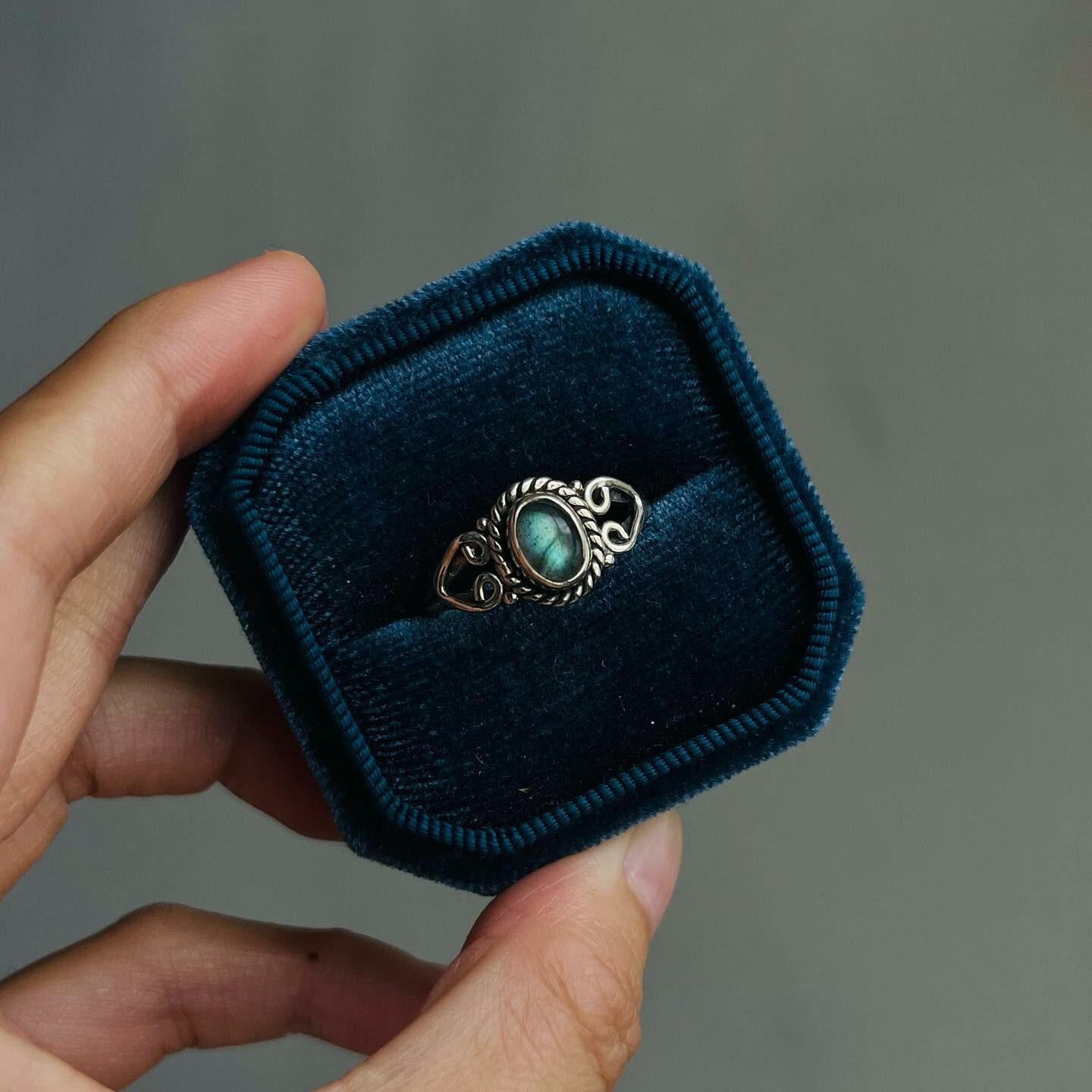 [原石] 拉長石 925銀戒指 US9