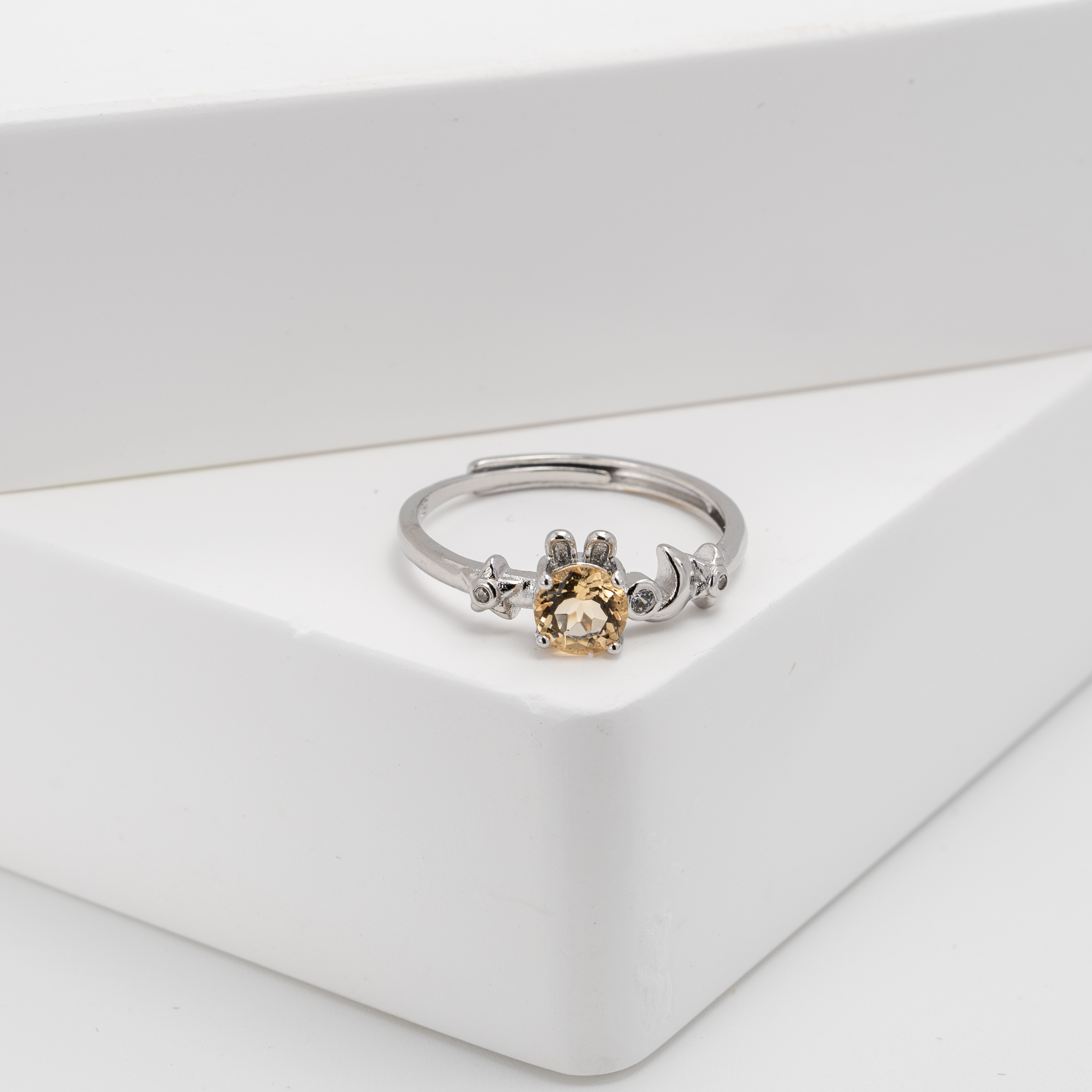 【黃水晶】魔法兔兔戒指