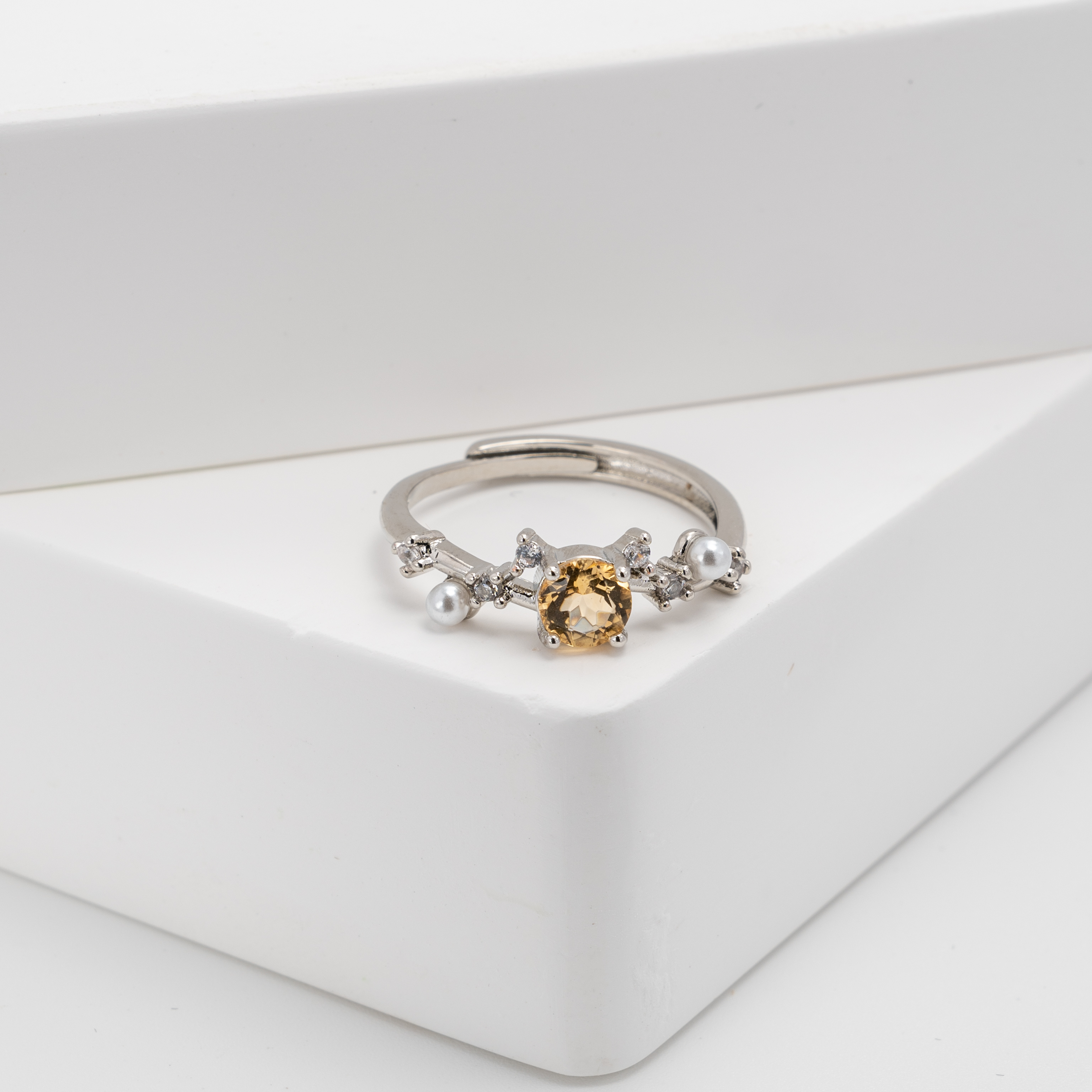 【黃水晶】復古珍珠小碎鑽戒指