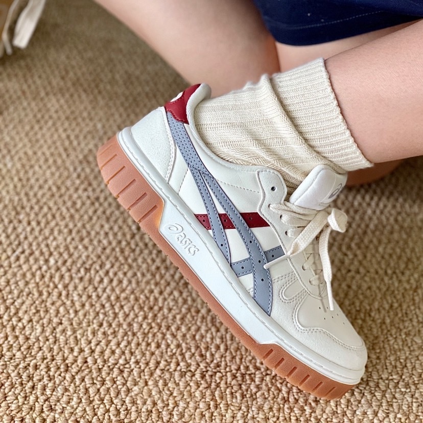 ASICS Court Mz 莓果餅乾 (1203A127-107)