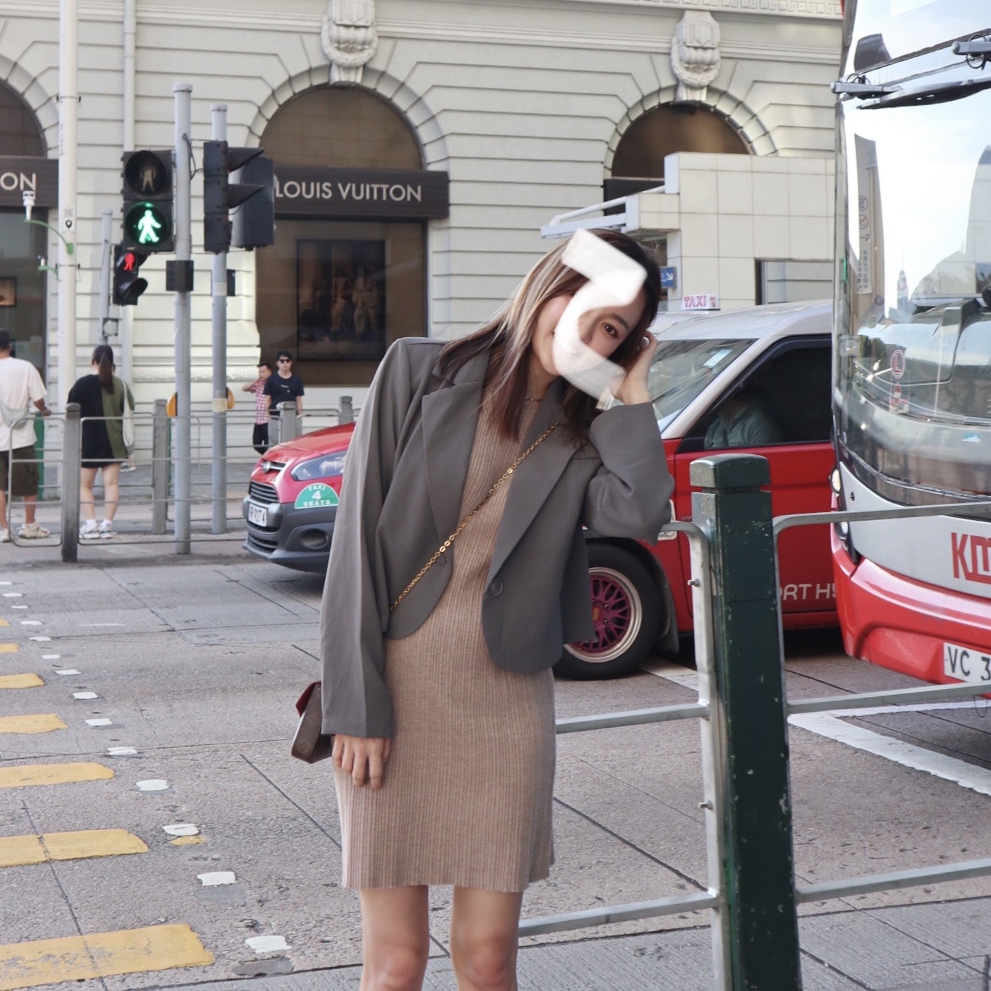 A1|預購|單釦短版小墊肩薄西裝外套(2色)