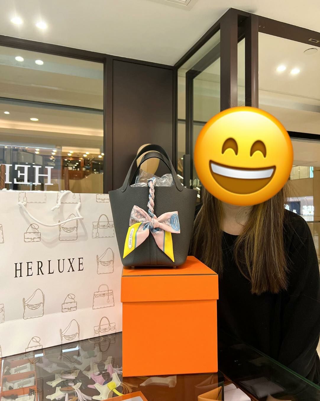 爽快靚靚目標明確🥳 火速抱走了P18石墨灰銀扣🪙🗝️ 咁高級的配色好襯你😍 被信任是一種責任💪 多謝同場支持👍