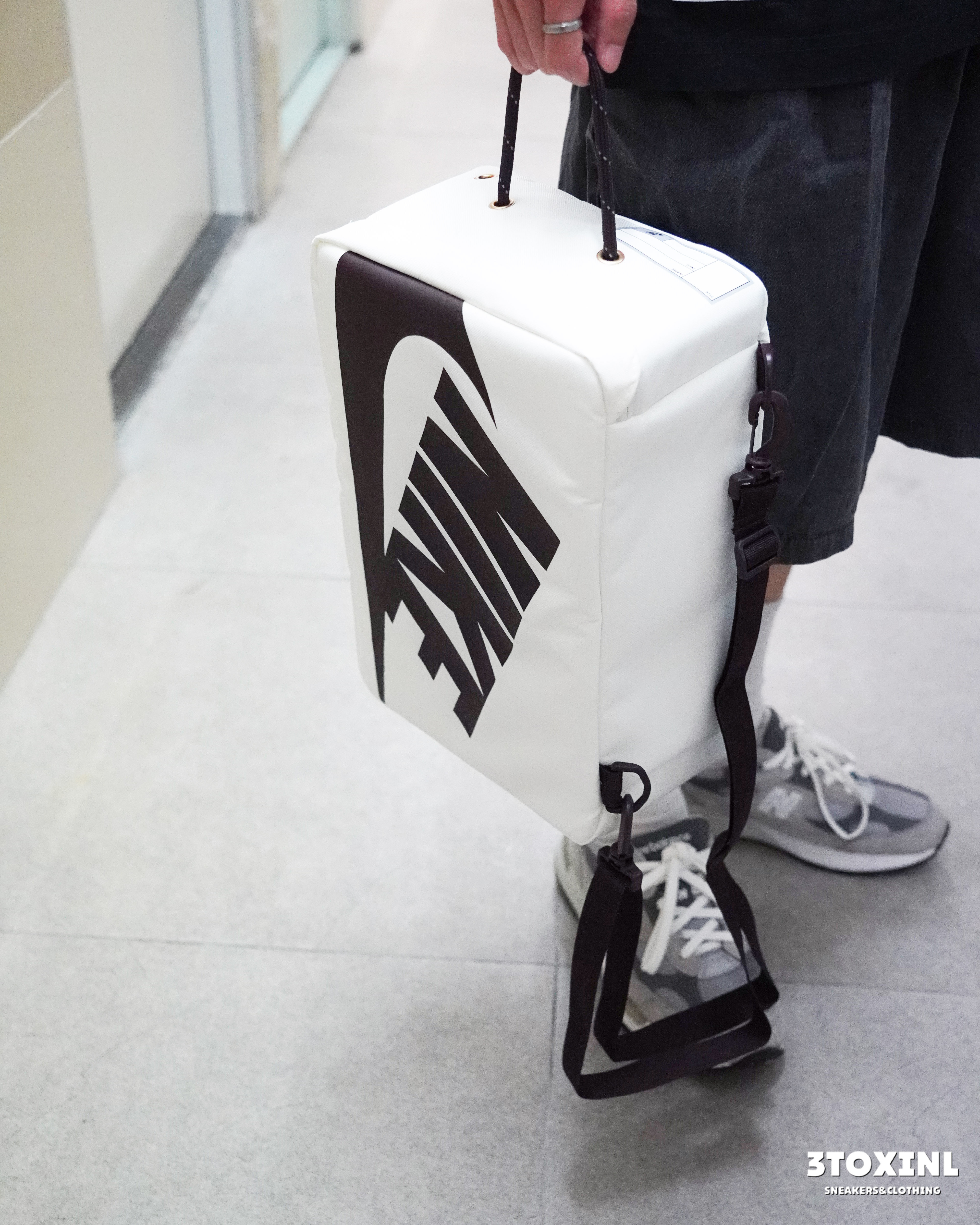 (預訂) Nike Shoe Bag (新款可斜孭)