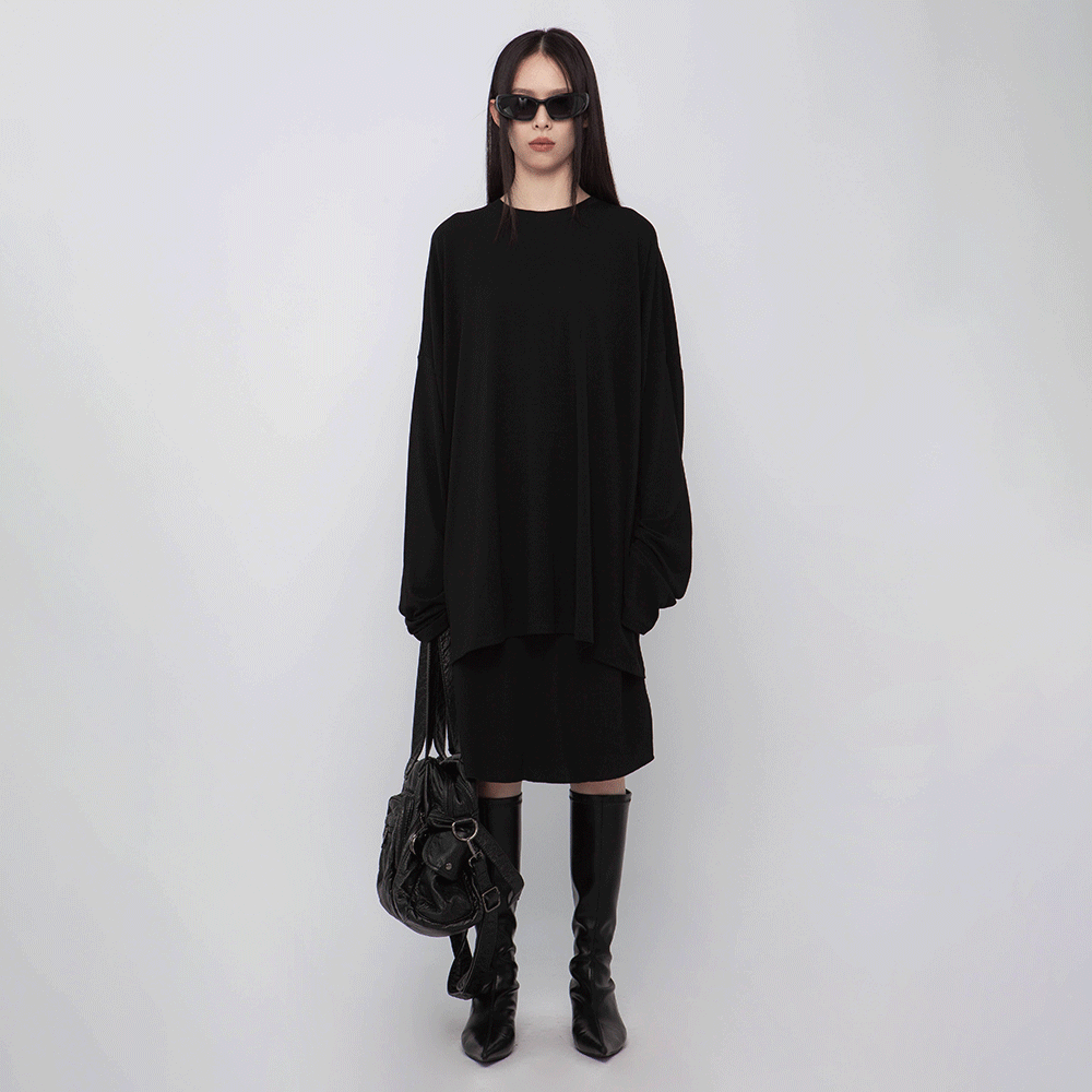 圓領長袖寬鬆T恤(-25%)