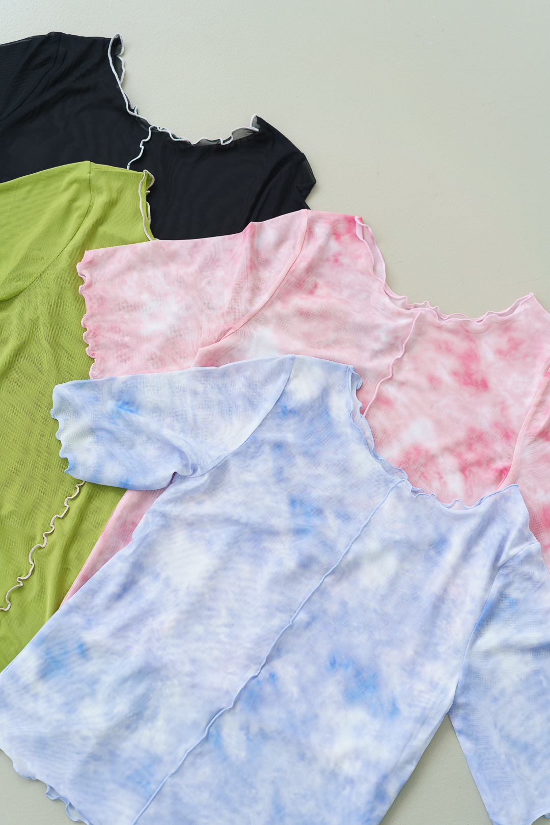 2way 透膚滾邊中線上衣(四色)