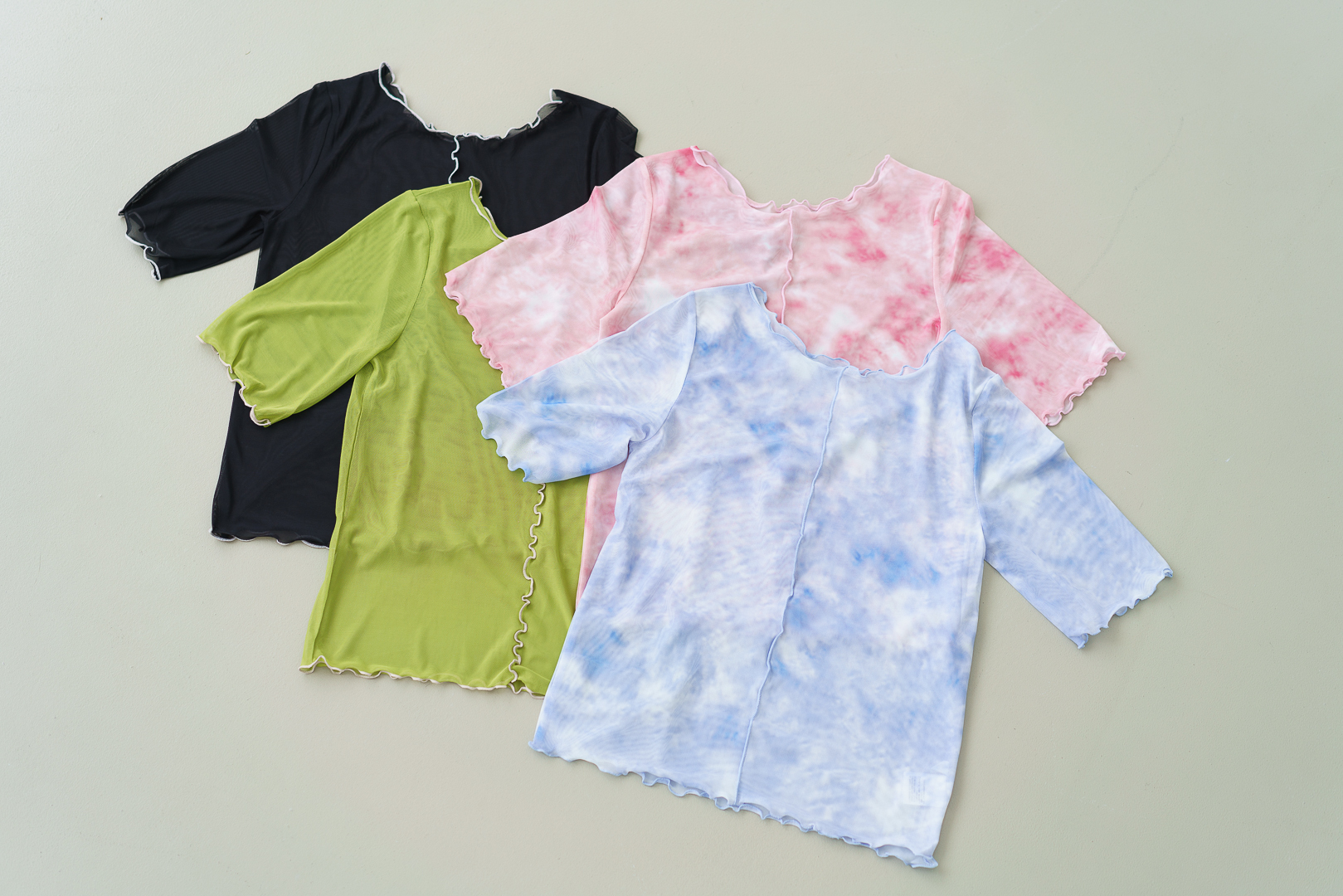 2way 透膚滾邊中線上衣(四色)