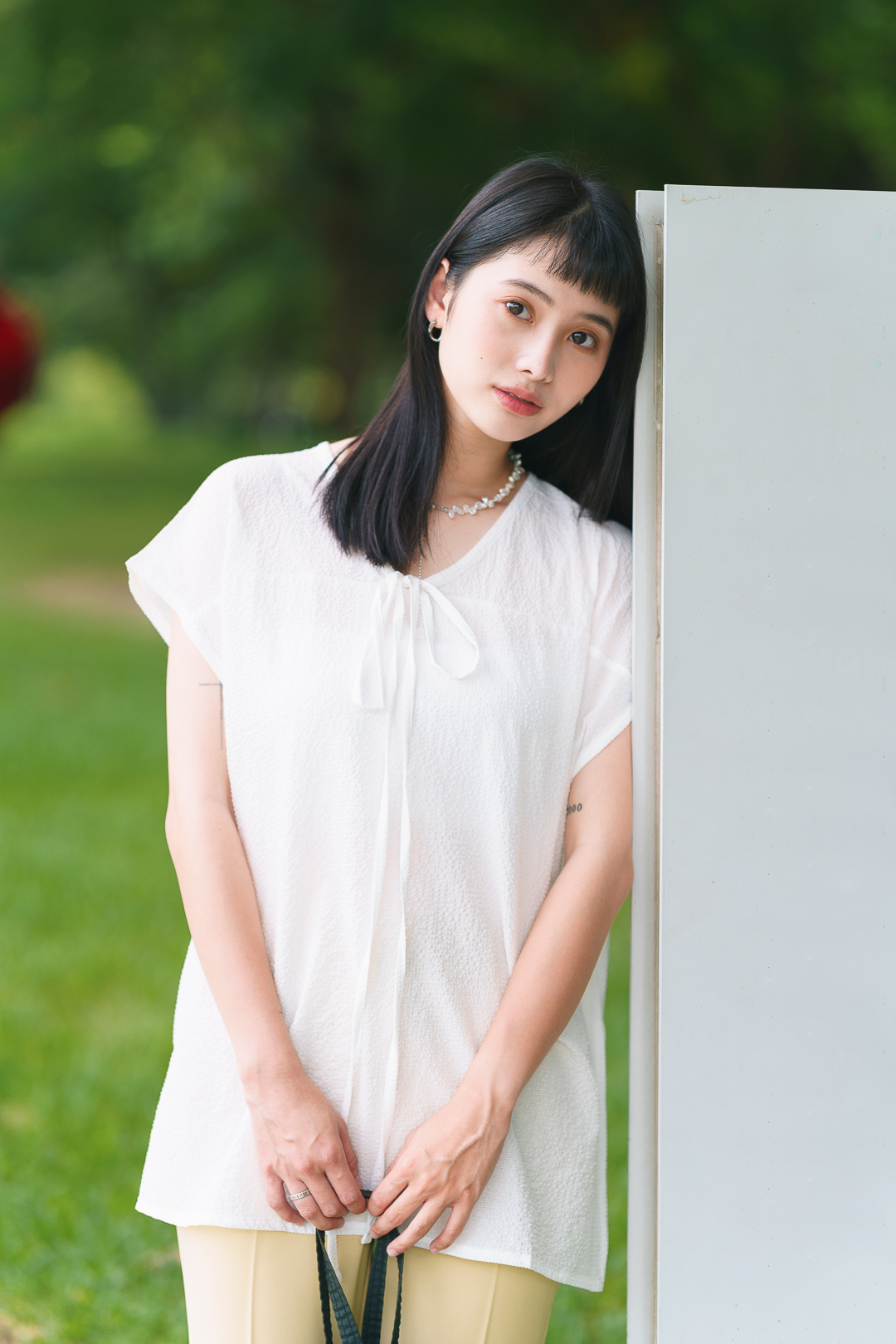 2way 肌理感細格綁帶上衣(兩色-經典白)