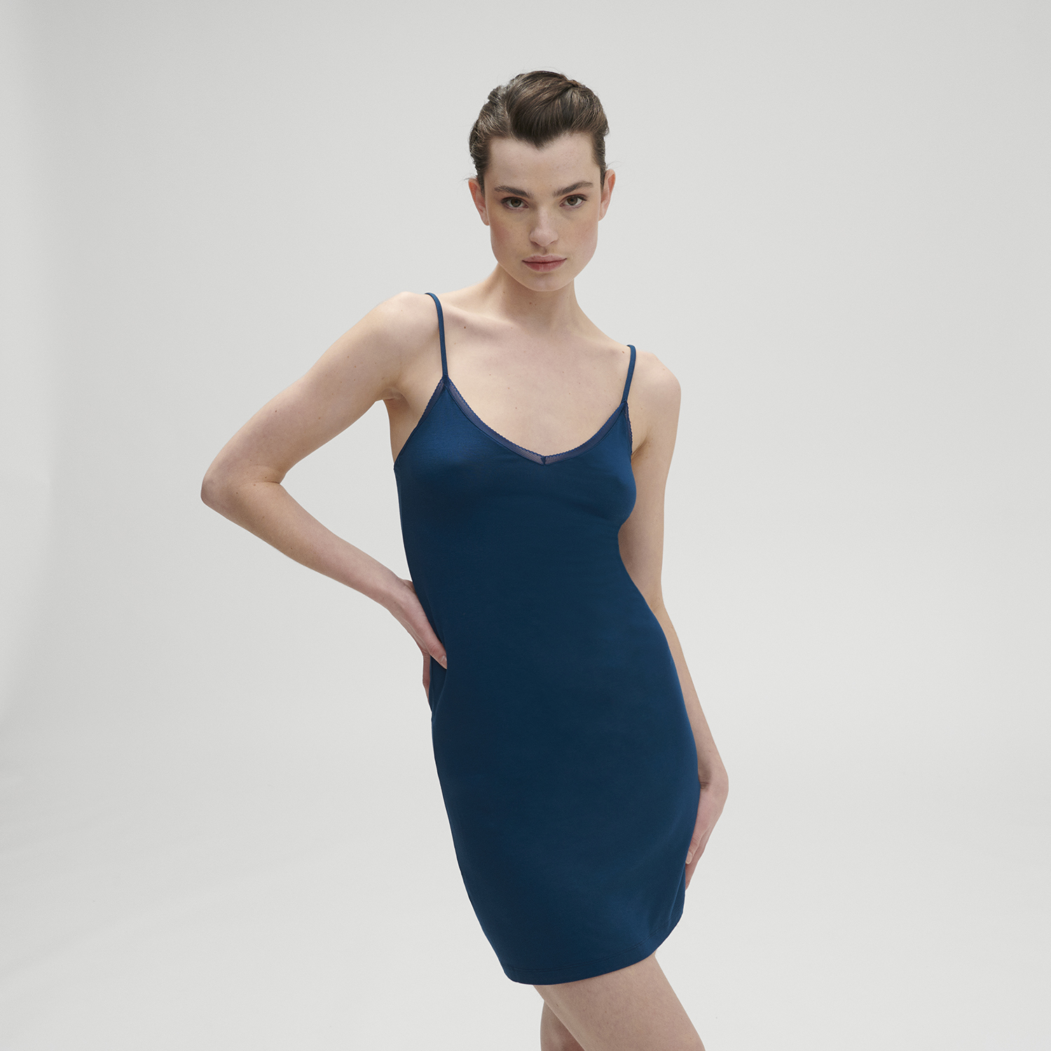 AURORE 黎明 連身襯裙 深邃海藍色