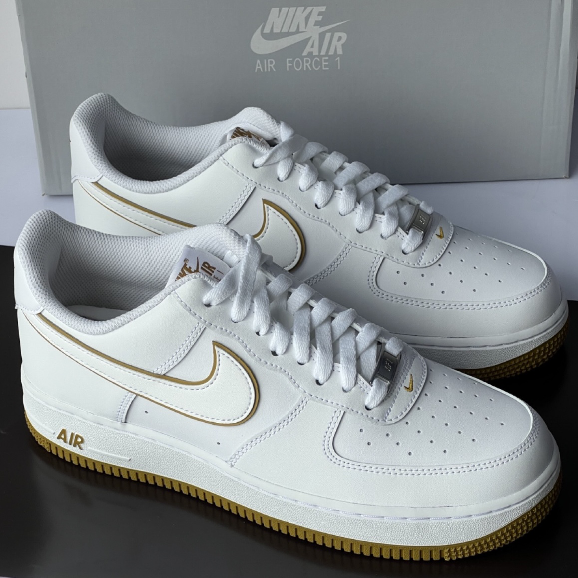 Nike Air Force 1 Low White Bronzine白卡其滾邊皮革男鞋 DV0788-104