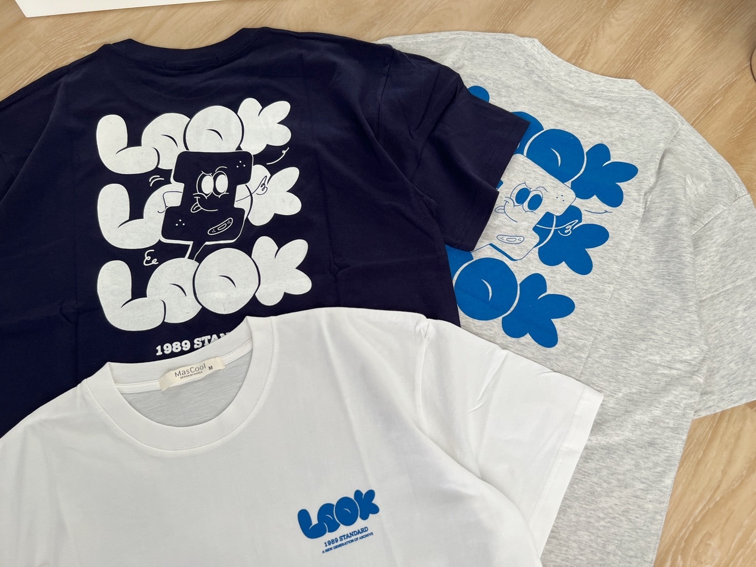 6079 LOOK塗鴉短袖