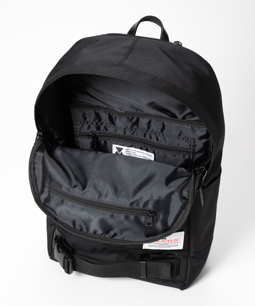 TRUCKS ROOTAGE DAYPACK