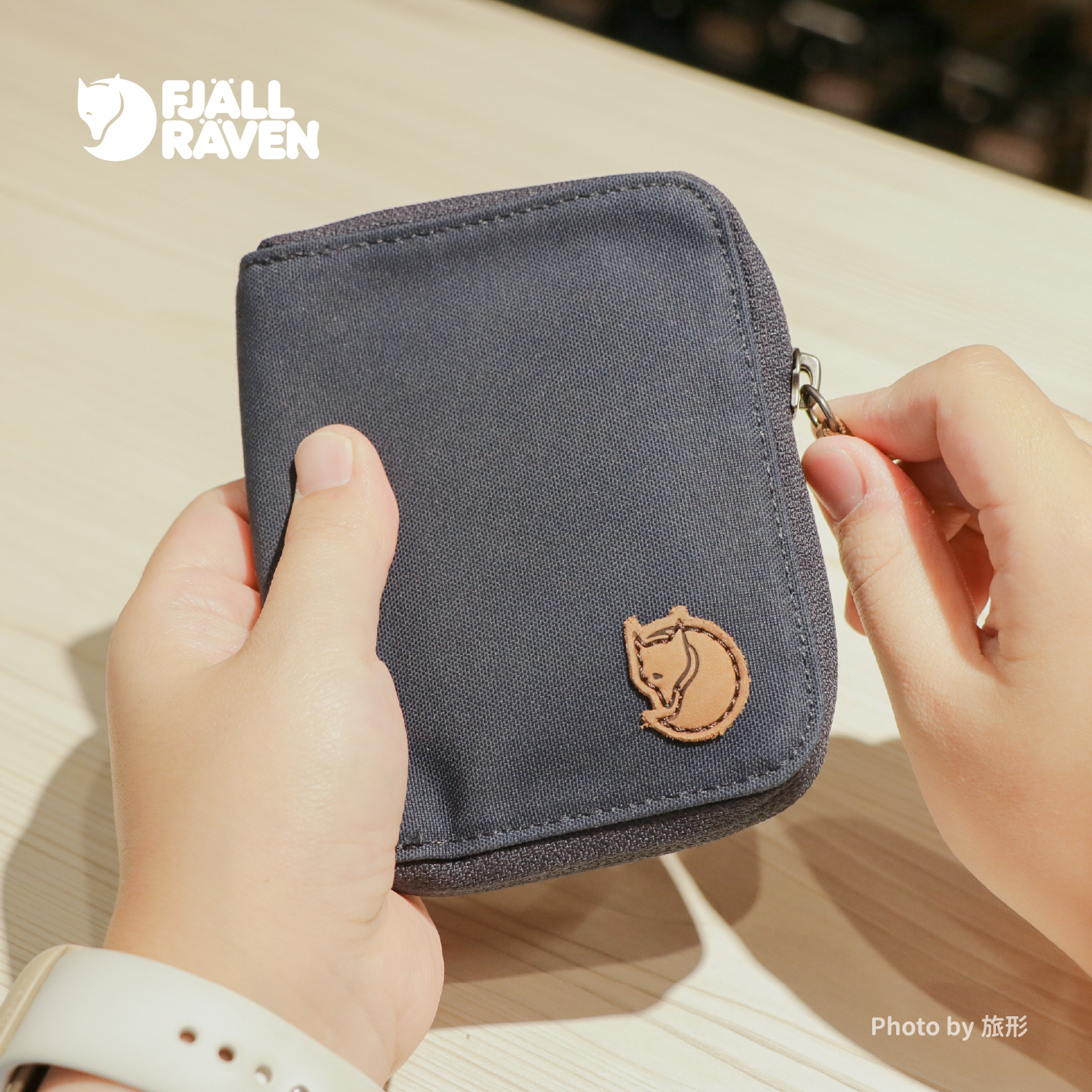 Fjallraven 小狐狸Zip Wallet G1000 拉鍊皮夾