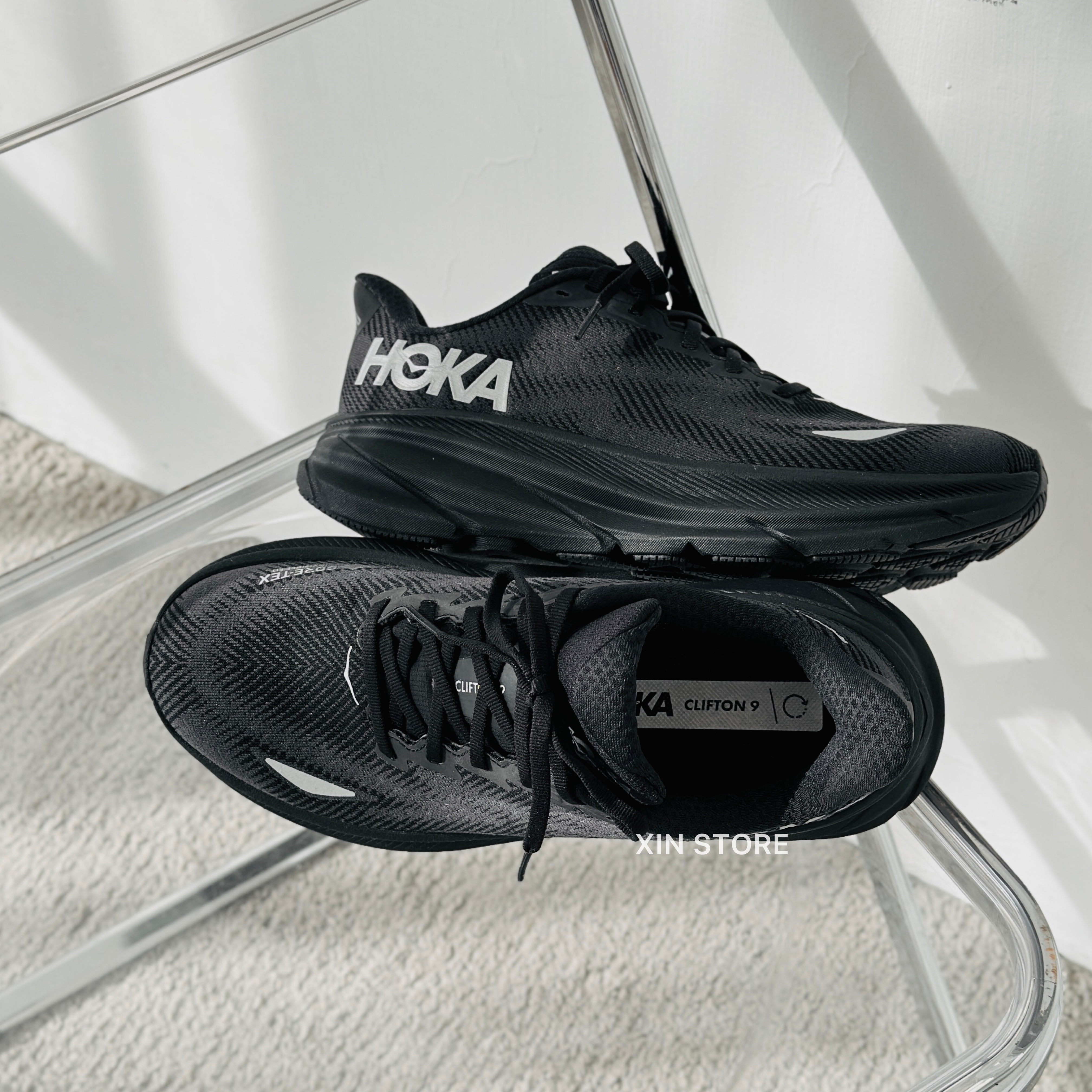 HOKA One One Clifton 9 Goretex 低筒登山鞋防潑水緩震黑