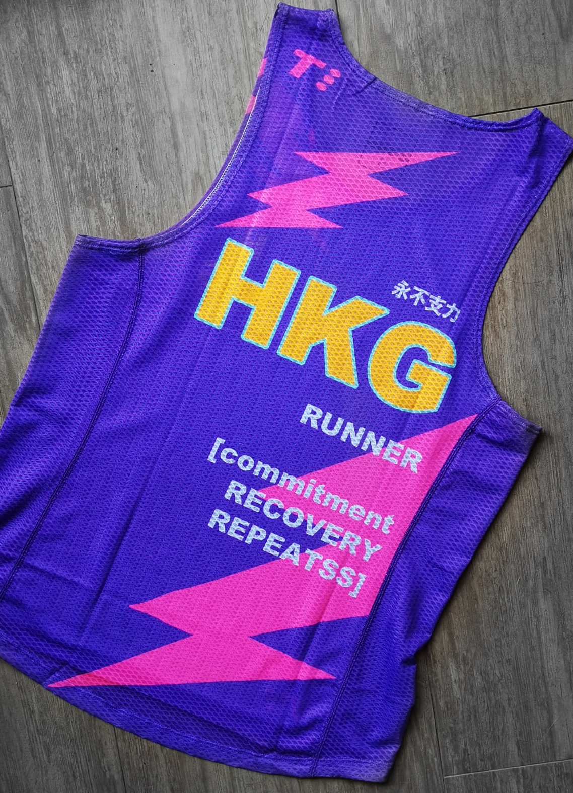 Technical03 HKG Small Singlet