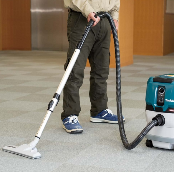 "MAKITA"牧田牌 充電式吸塵機15公升(乾/濕兩用)(鋰電40V)(淨機)-[VC003GLZ04]