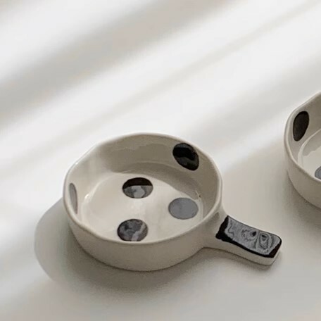 《3017》赫本風黑白點點醬料碟