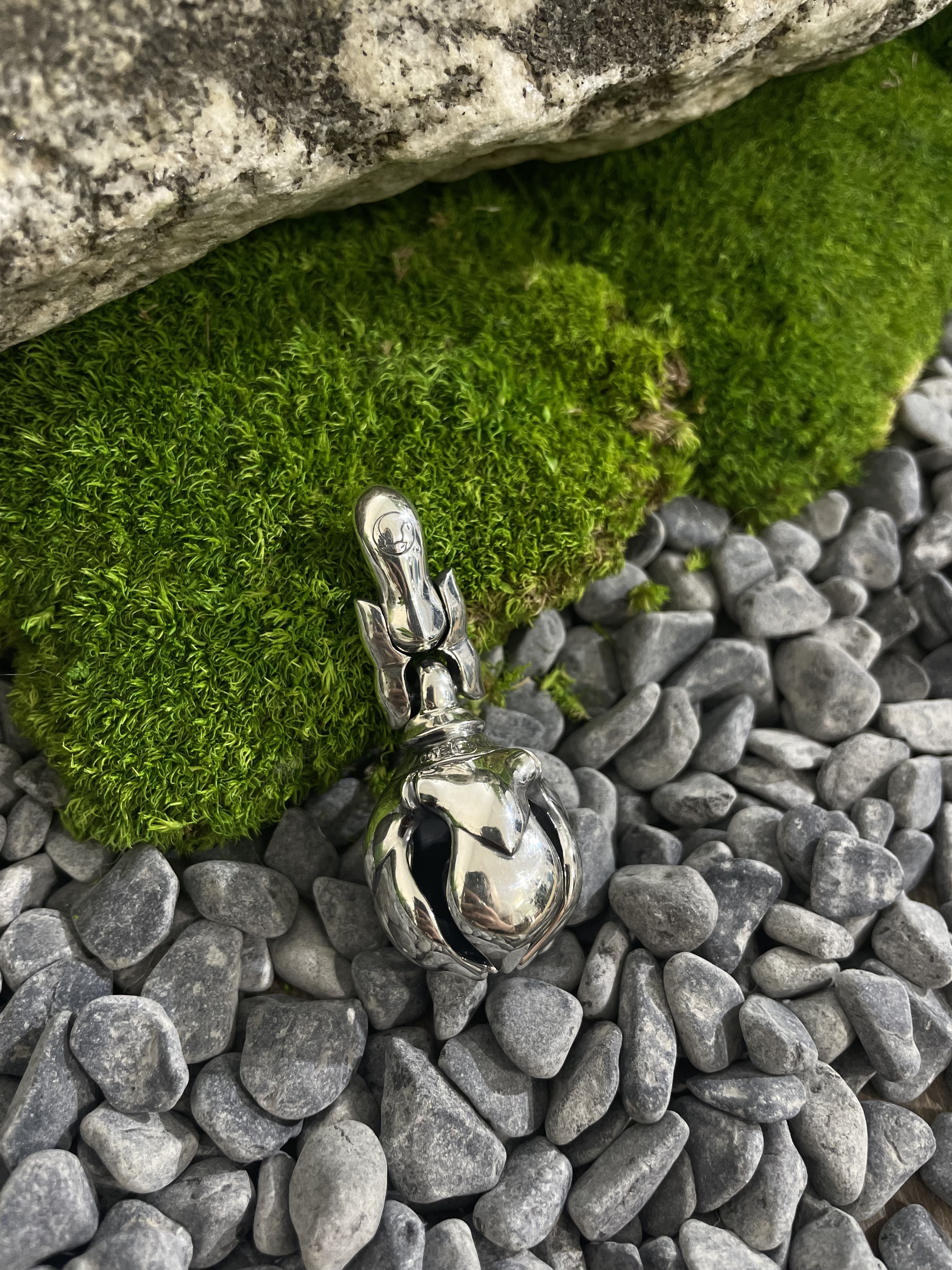 Kiss & Flow Key Clasp : Pod