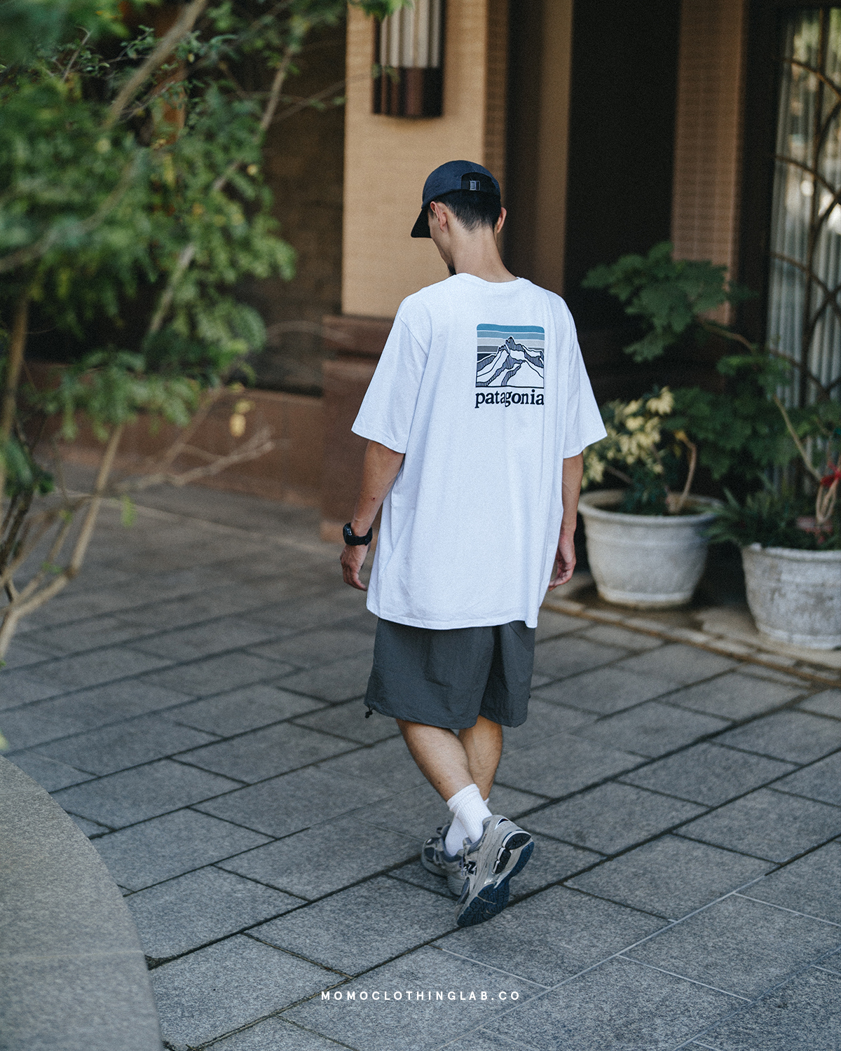 Patagonia Line Ridge Logo Pocket Responsibili-­Tee 線徽標嶺口袋永續T