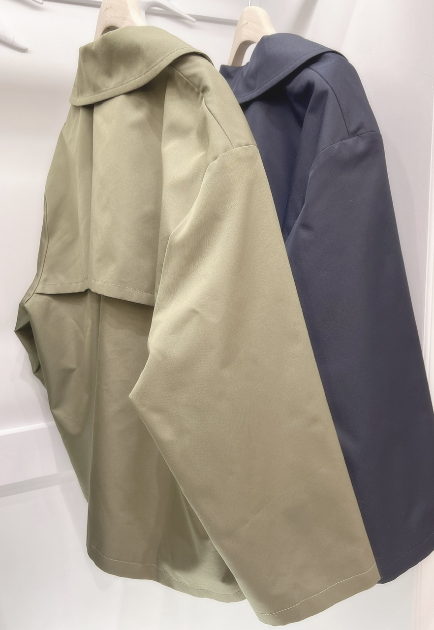 短版風衣外套