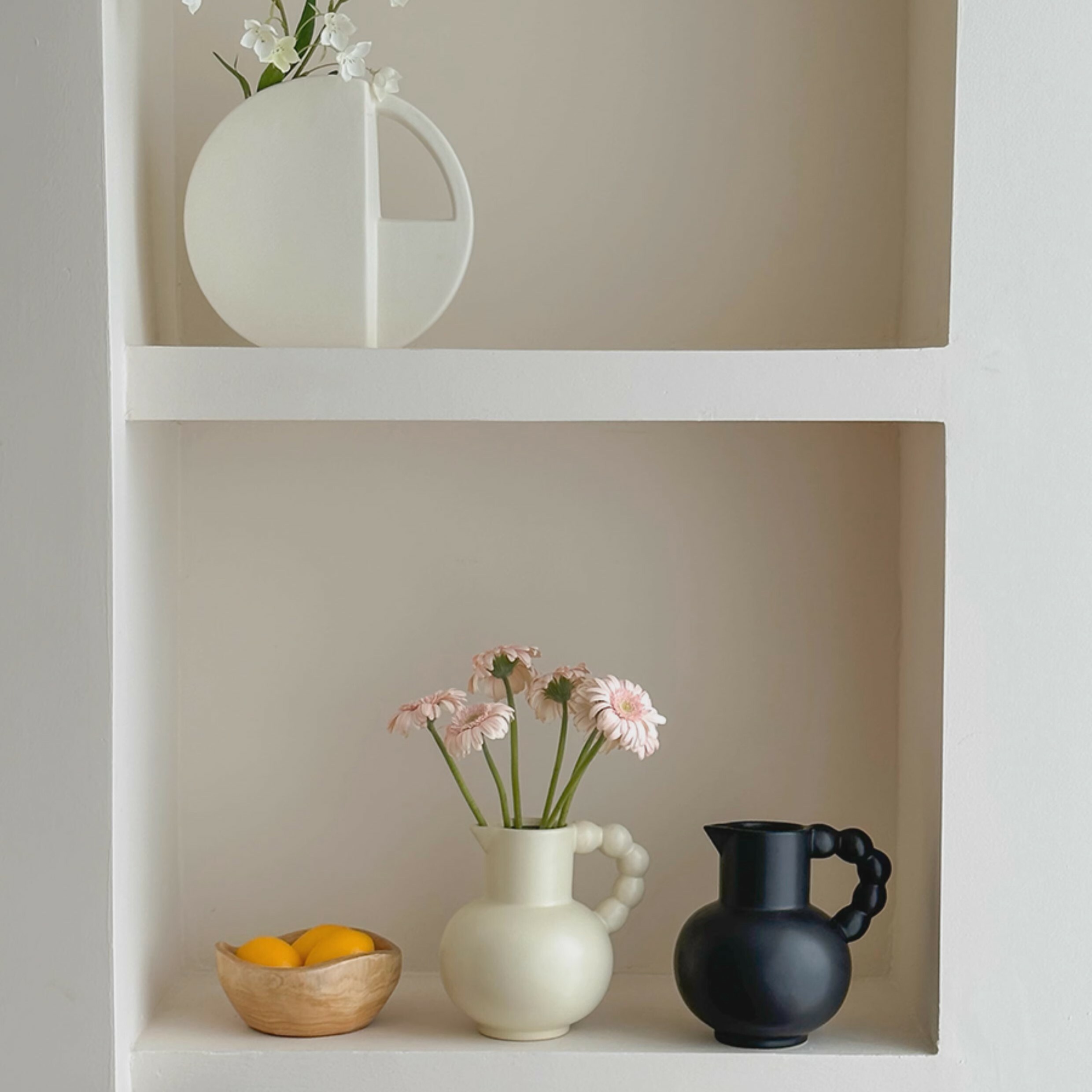 《3023》輕奢奶壺手提陶瓷花瓶