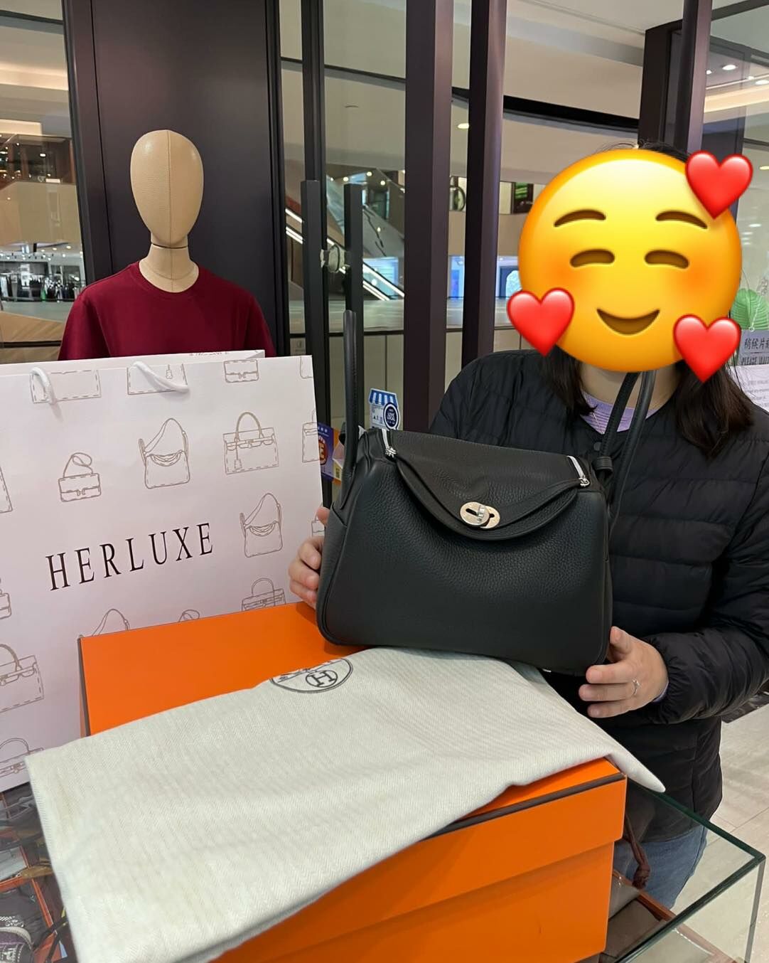 超爽快靚靚原來今日在搵lindy 26 黑銀🖤🗝️ 由搵到我哋、來電咨询、即刻來店就抱走啦🤲 優質的服務總會吸引優質的客人❤️ 多謝你的認可🥰