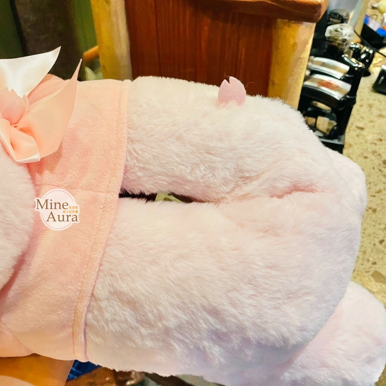 (限時特價) 小熊維尼 Winnie the Pooh 櫻花粉 絨毛公仔 造型 面紙套 -上海迪士尼樂園