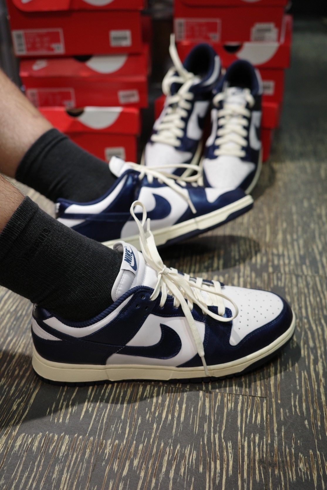 NIKE DUNK LOW 復古皮革海軍藍 深藍奶油底 現貨供應 (FN7197-100)