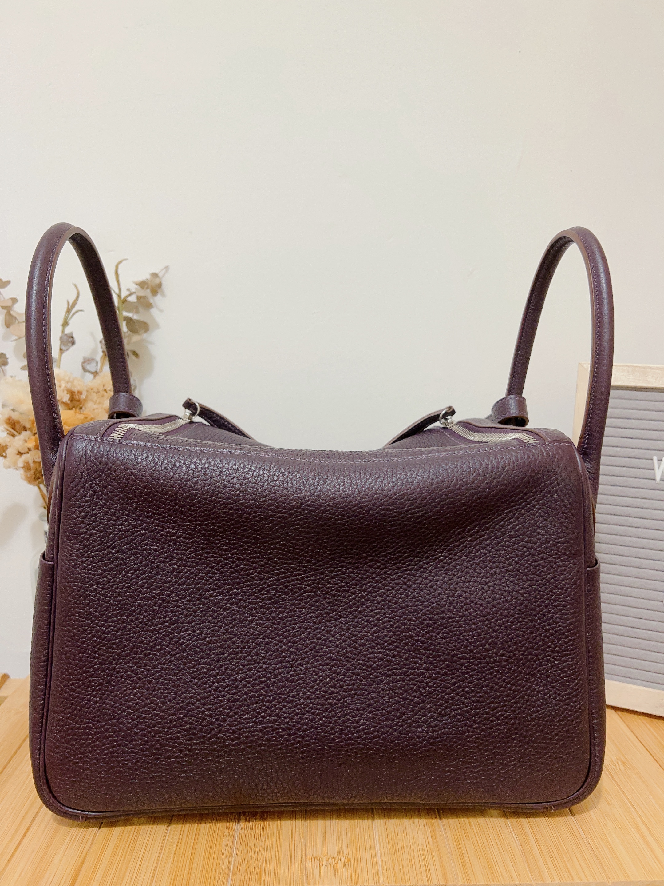 Hermes Lindy 30 / Stamp T/ Raisin PHW /Clemence Leather