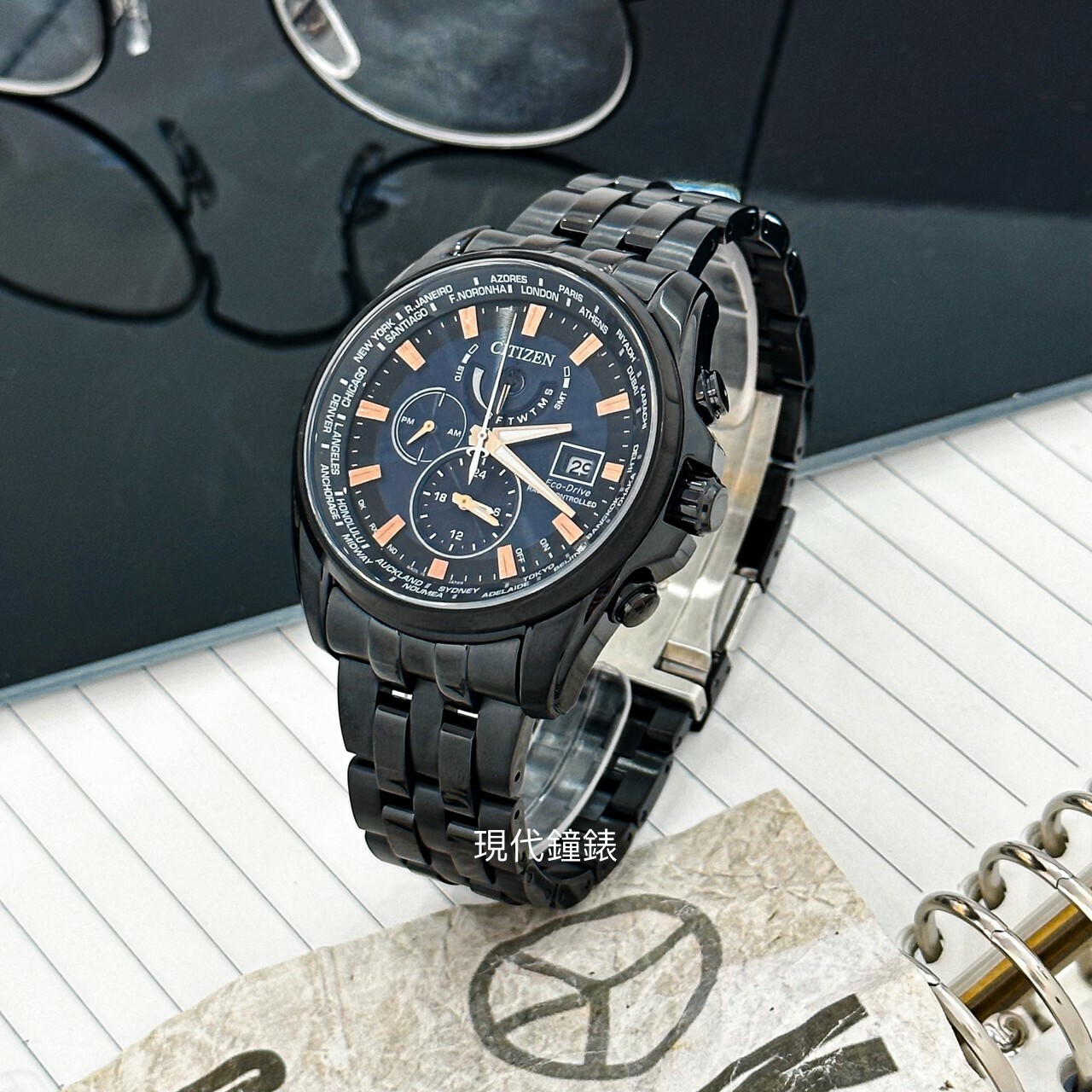 CITIZEN 星辰】GENTS 亞洲限定款光動能電波錶AT9039-51L 44mm 現代鐘錶