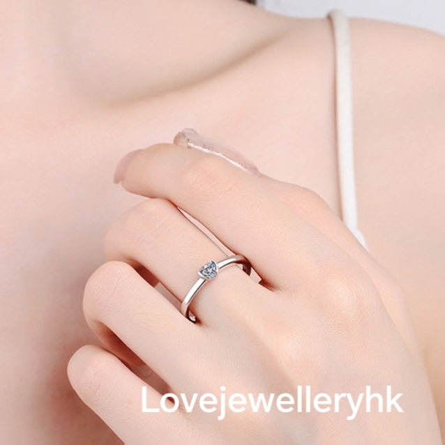 莫桑鑽小心心形戒    R03C058