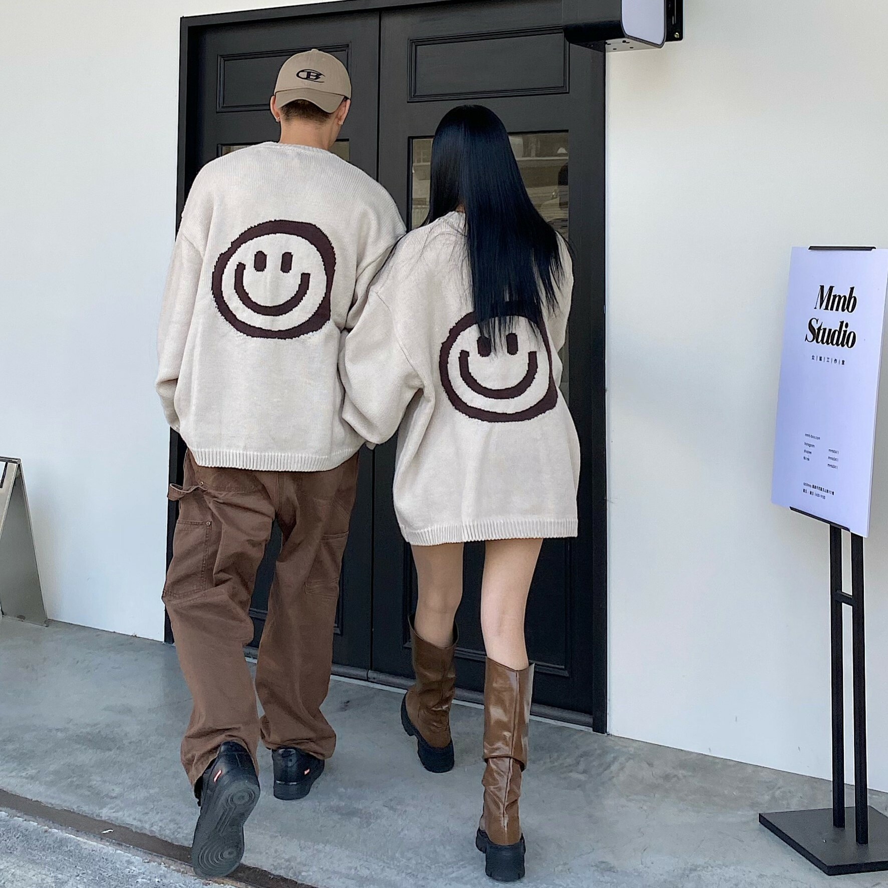 大大件微笑寬袖針織毛衣