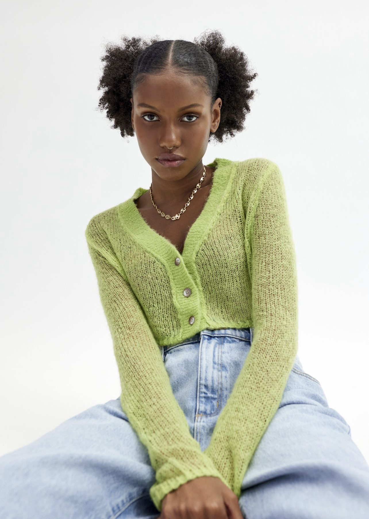 UO薄短版針織開襟衫