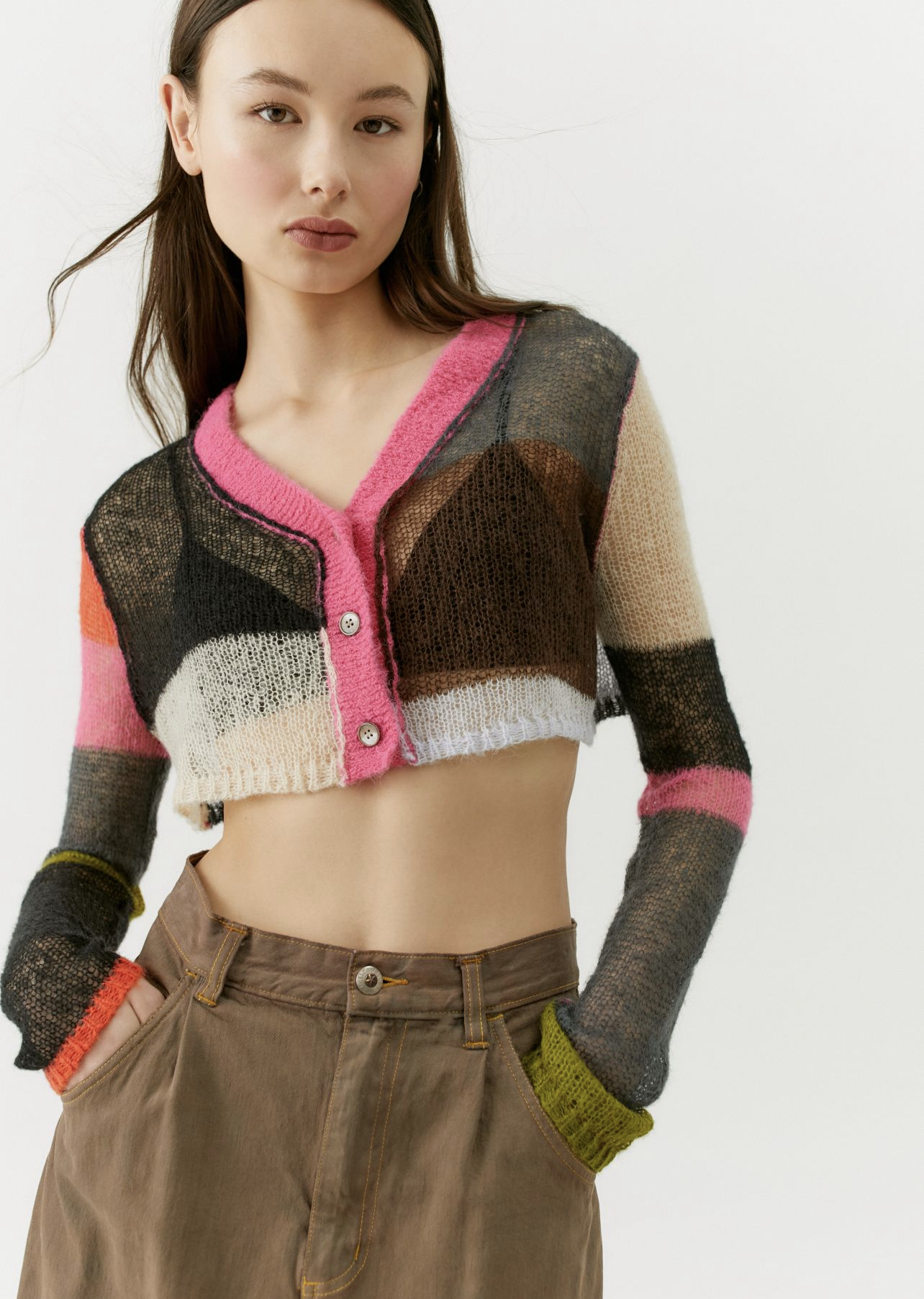 UO薄短版針織開襟衫