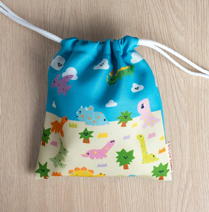 快樂恐龍 防潑水束口收納袋｜微醺斑比